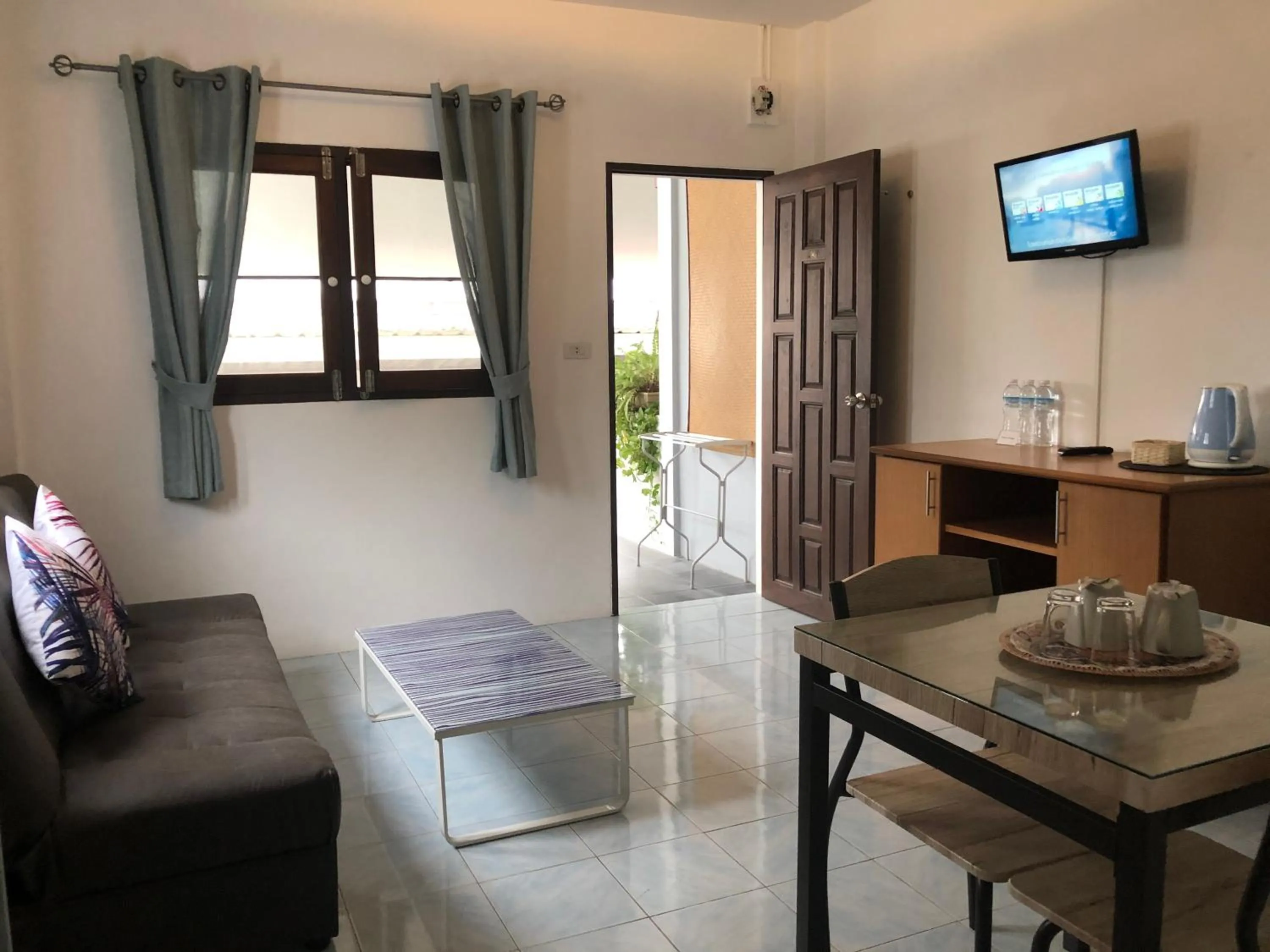 TV and multimedia in Samui Zenity