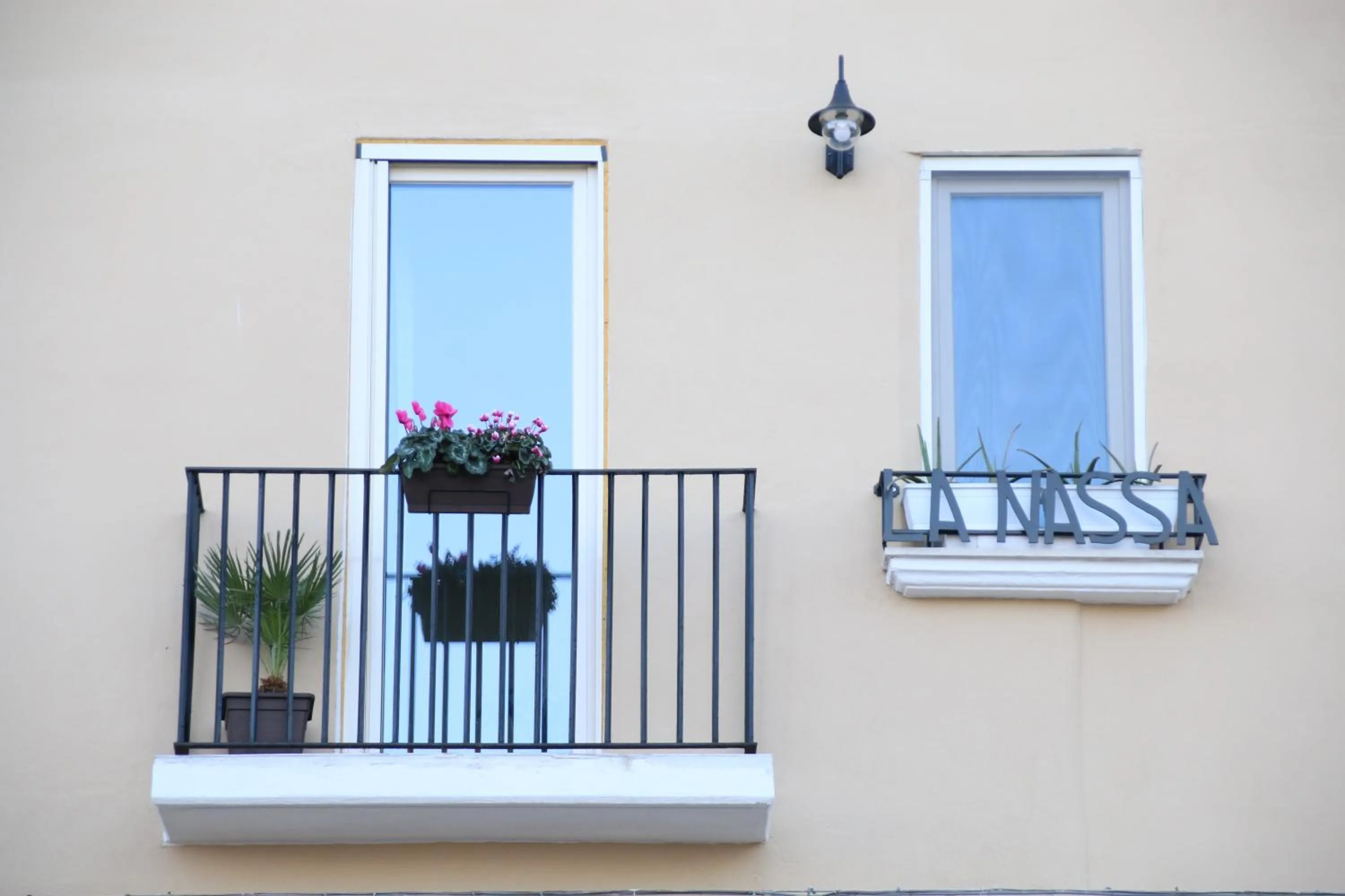 Property building in Bed & breakfast La Nassa