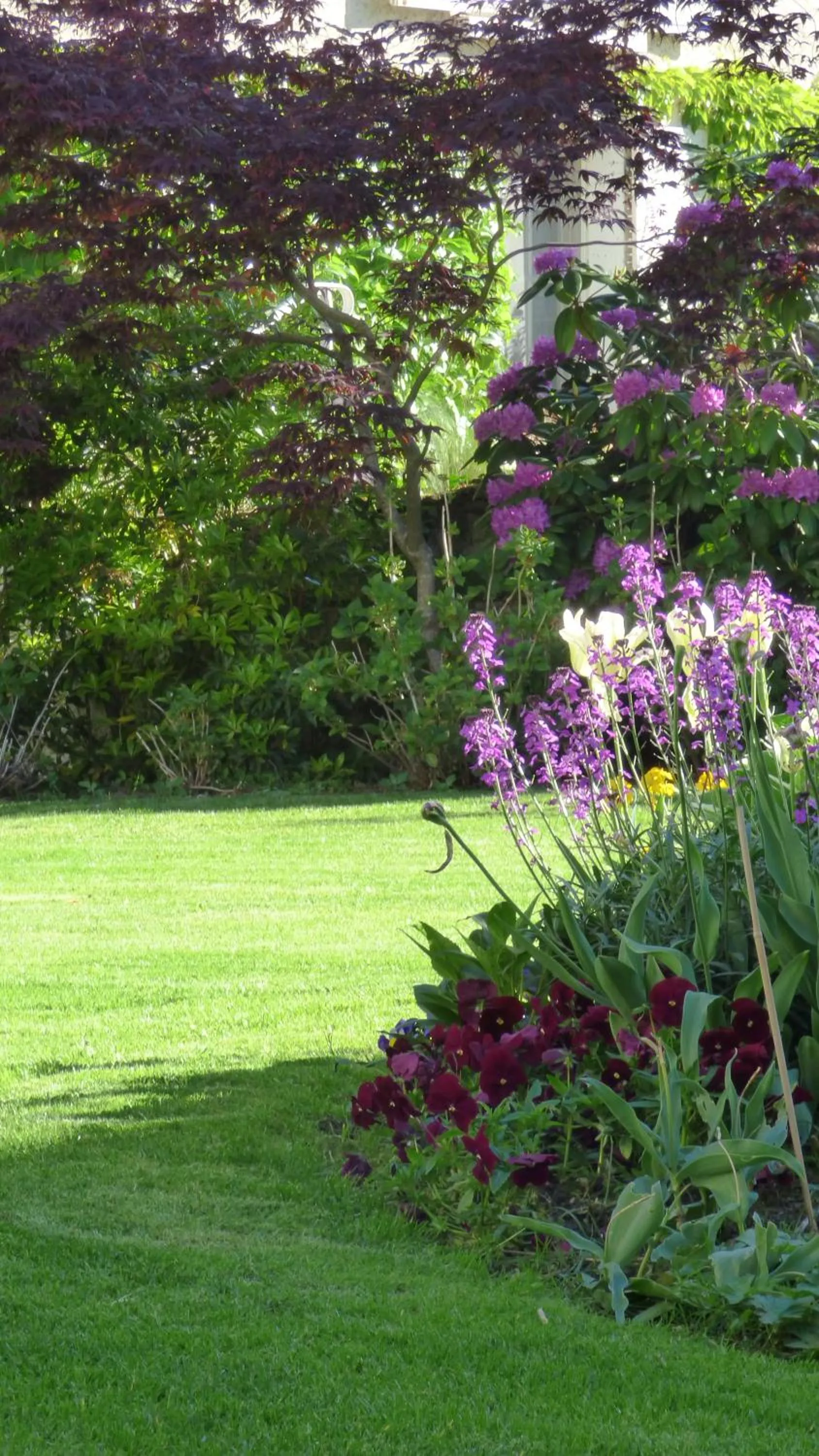 Spring in Hôtel La Tonnellerie
