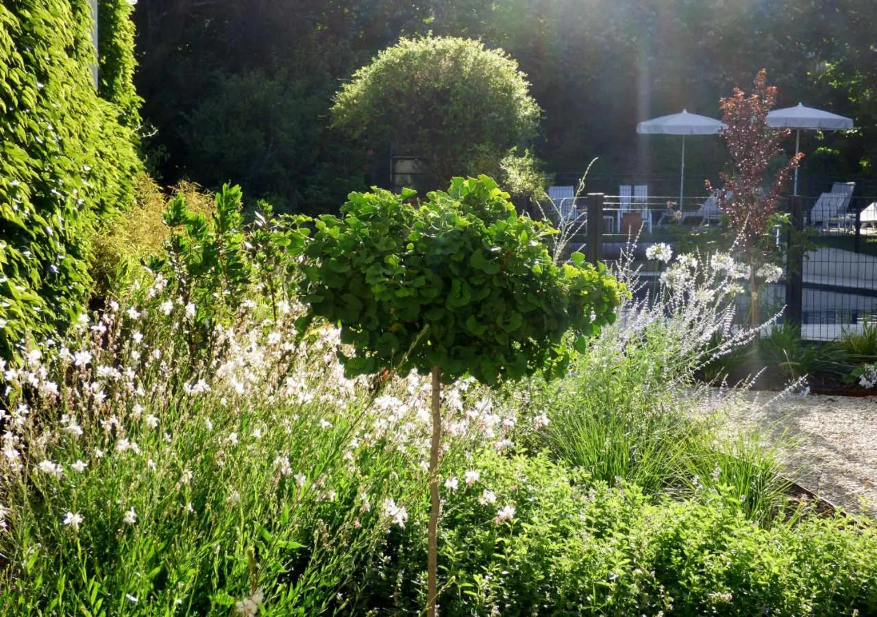 Spring in Hôtel La Tonnellerie