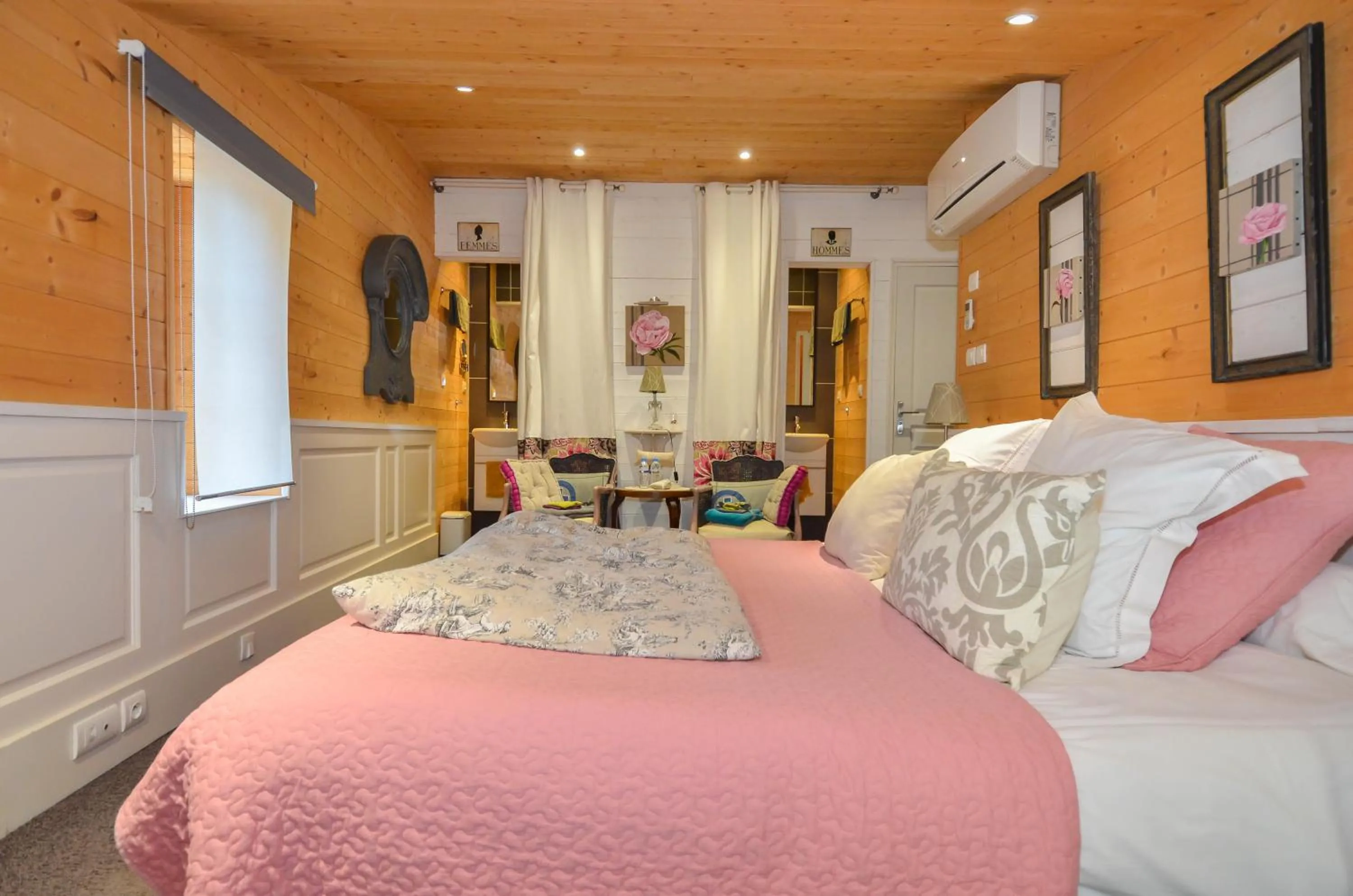 Bed in La Maison Bizienne Guérande - Chambres d'hôtes de charme
