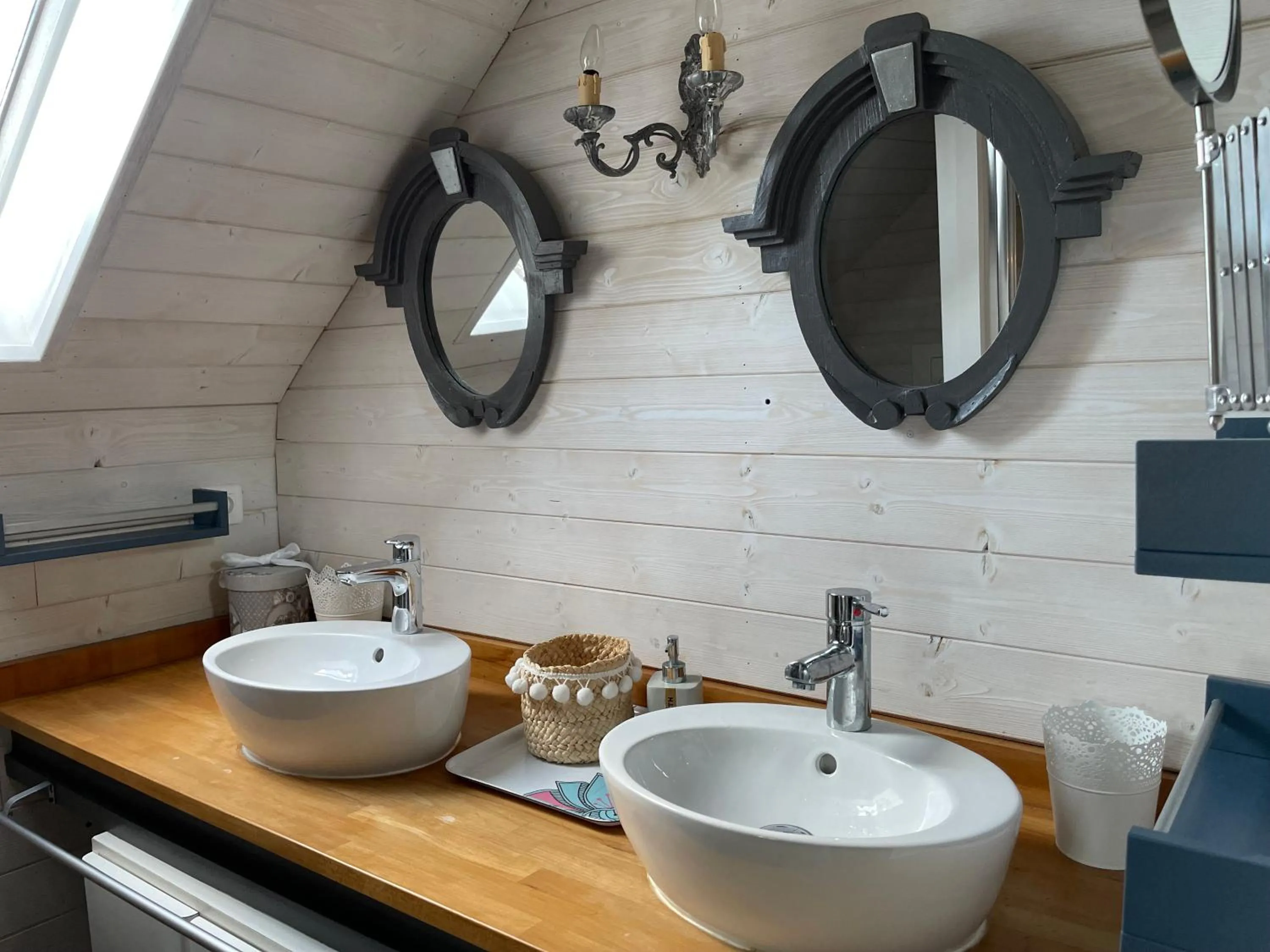 Bathroom in La Maison Bizienne Guérande - Chambres d'hôtes de charme