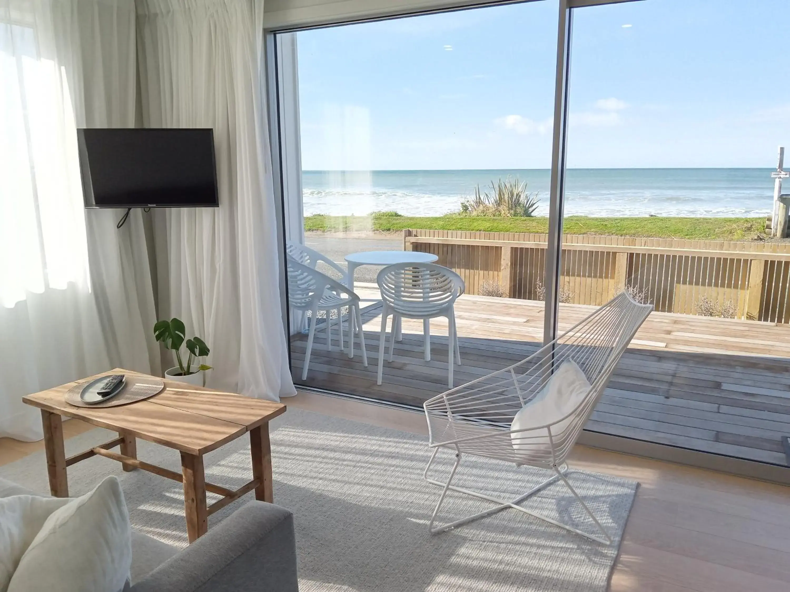 Beachside Apartment - A in Seascape Accommodation Beachside Apartment - A in Seascape Accommodation