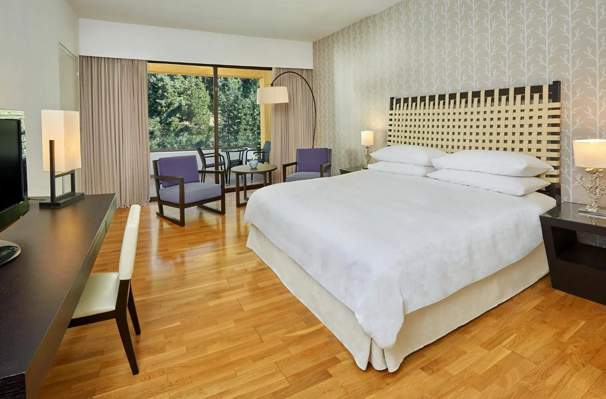 Bed in Sheraton Rhodes Resort