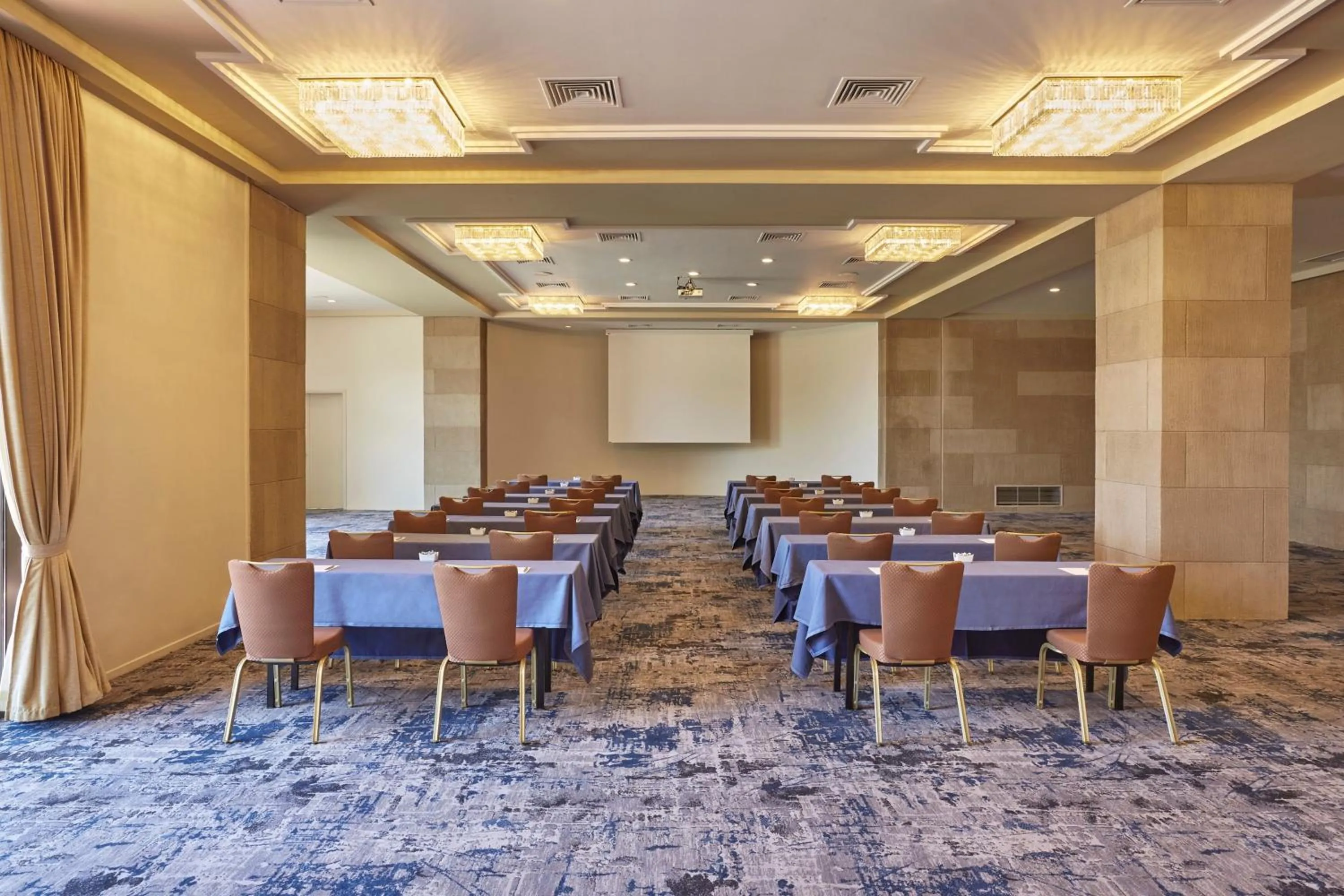 Meeting/conference room in Sheraton Rhodes Resort