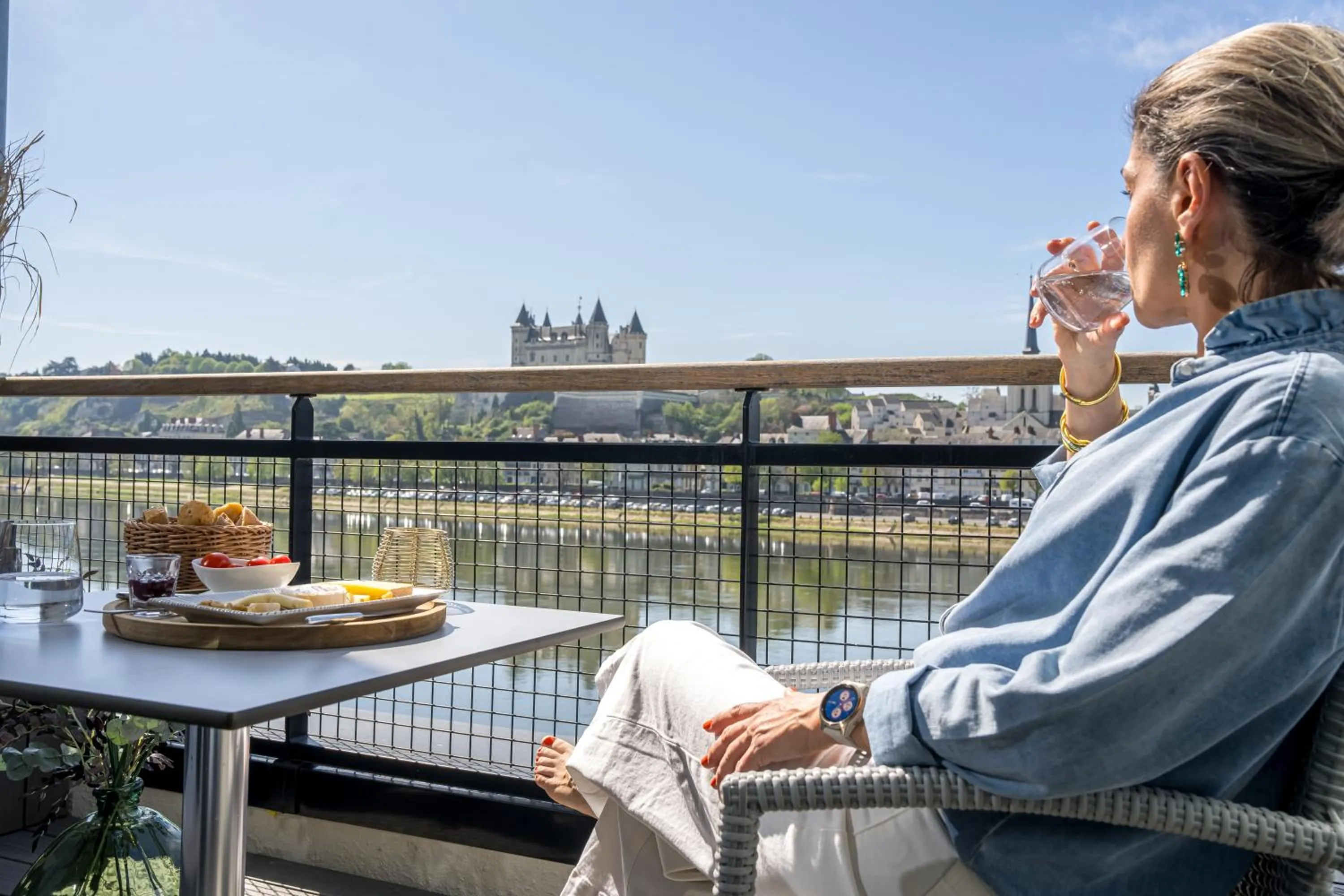 Patio in Mercure Bords de Loire Saumur