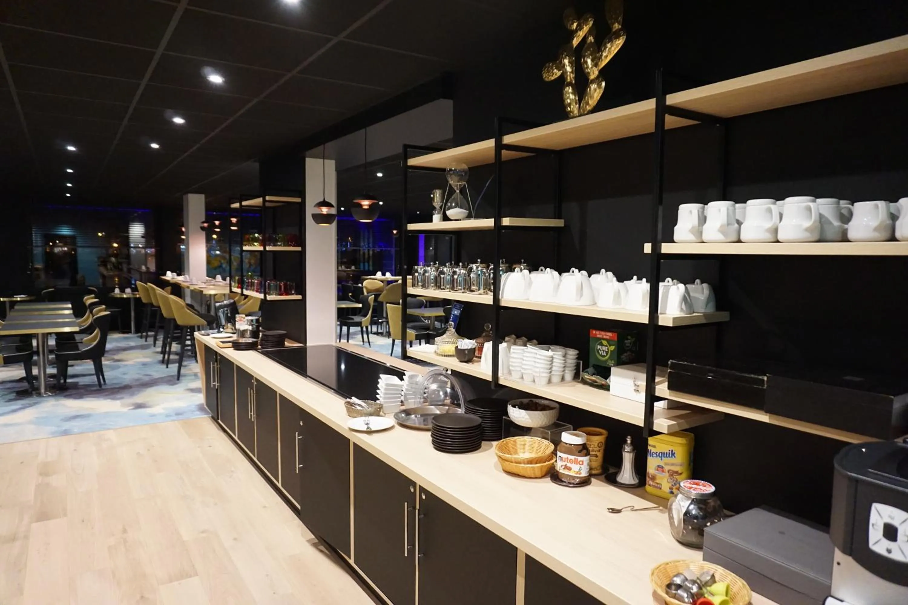 Food and drinks in Mercure Bords de Loire Saumur