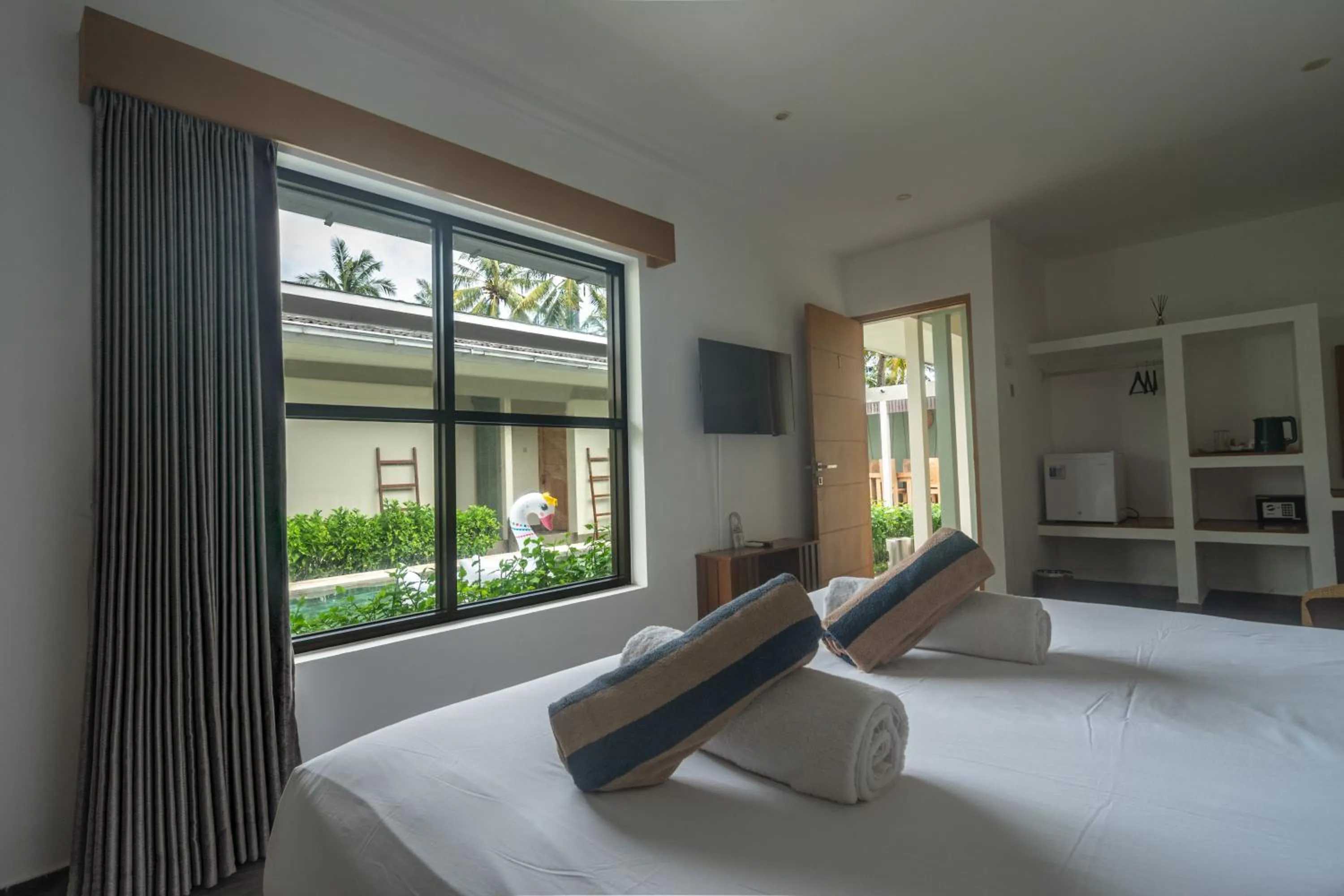 Bedroom, Bed in Gili Khayangan Villas