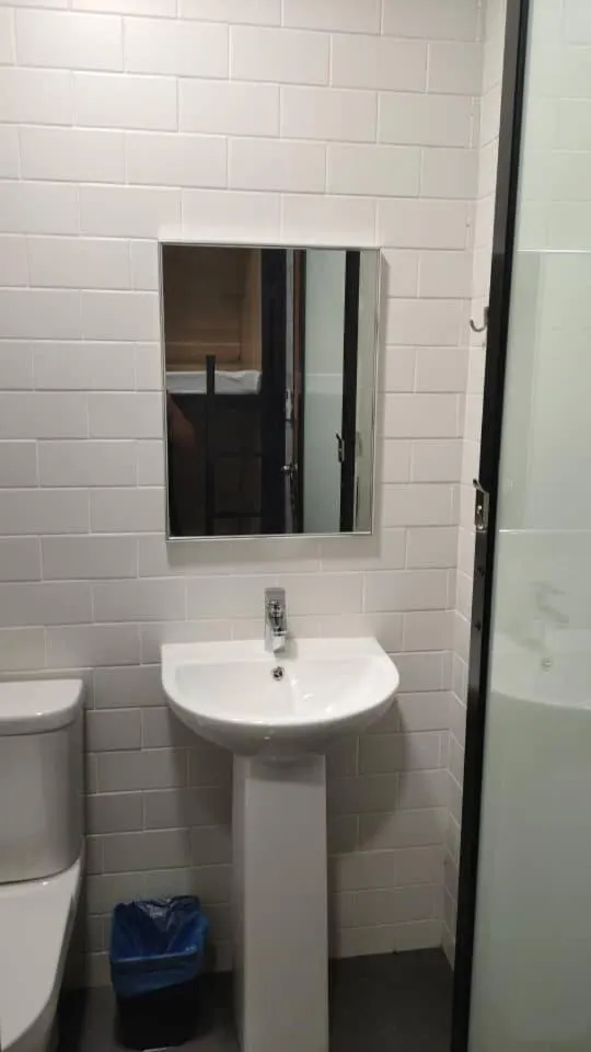 Bathroom in Cube Bed Station & Tours Sdn Bhd