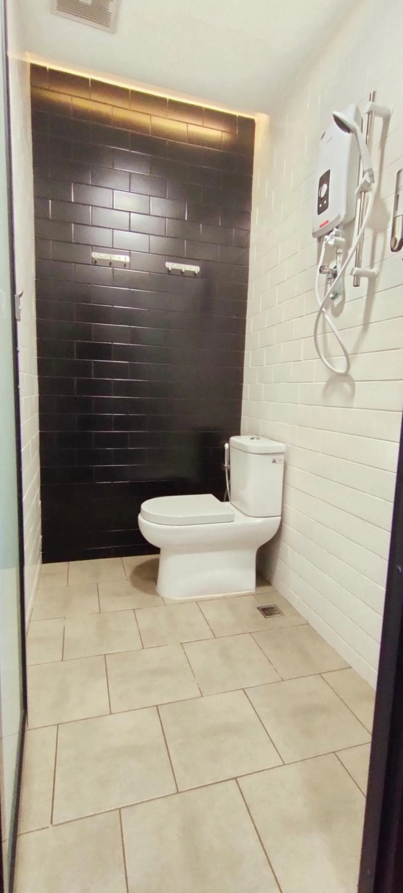 Bathroom in Cube Bed Station & Tours Sdn Bhd