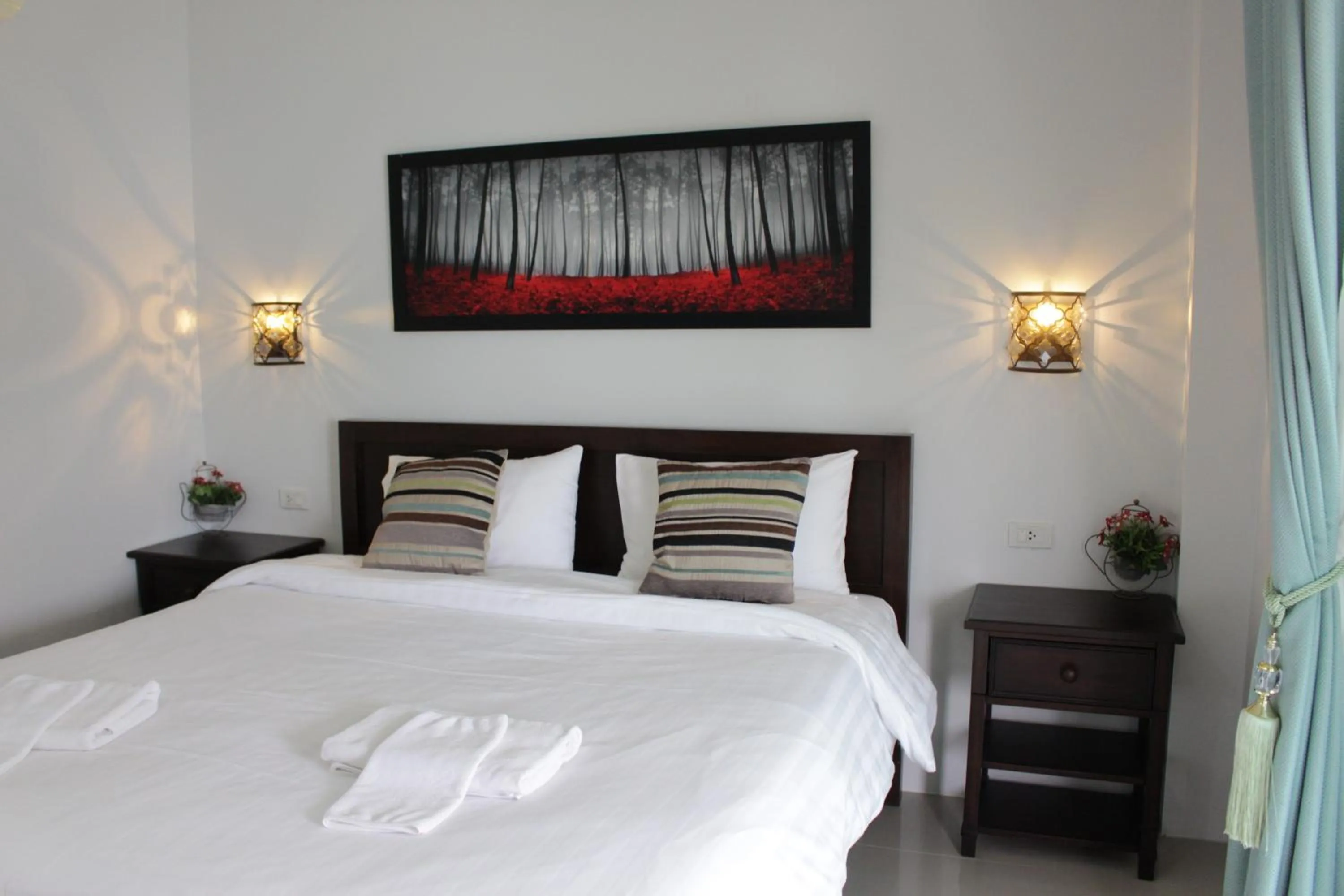 Bedroom, Bed in Moeimanee Resort