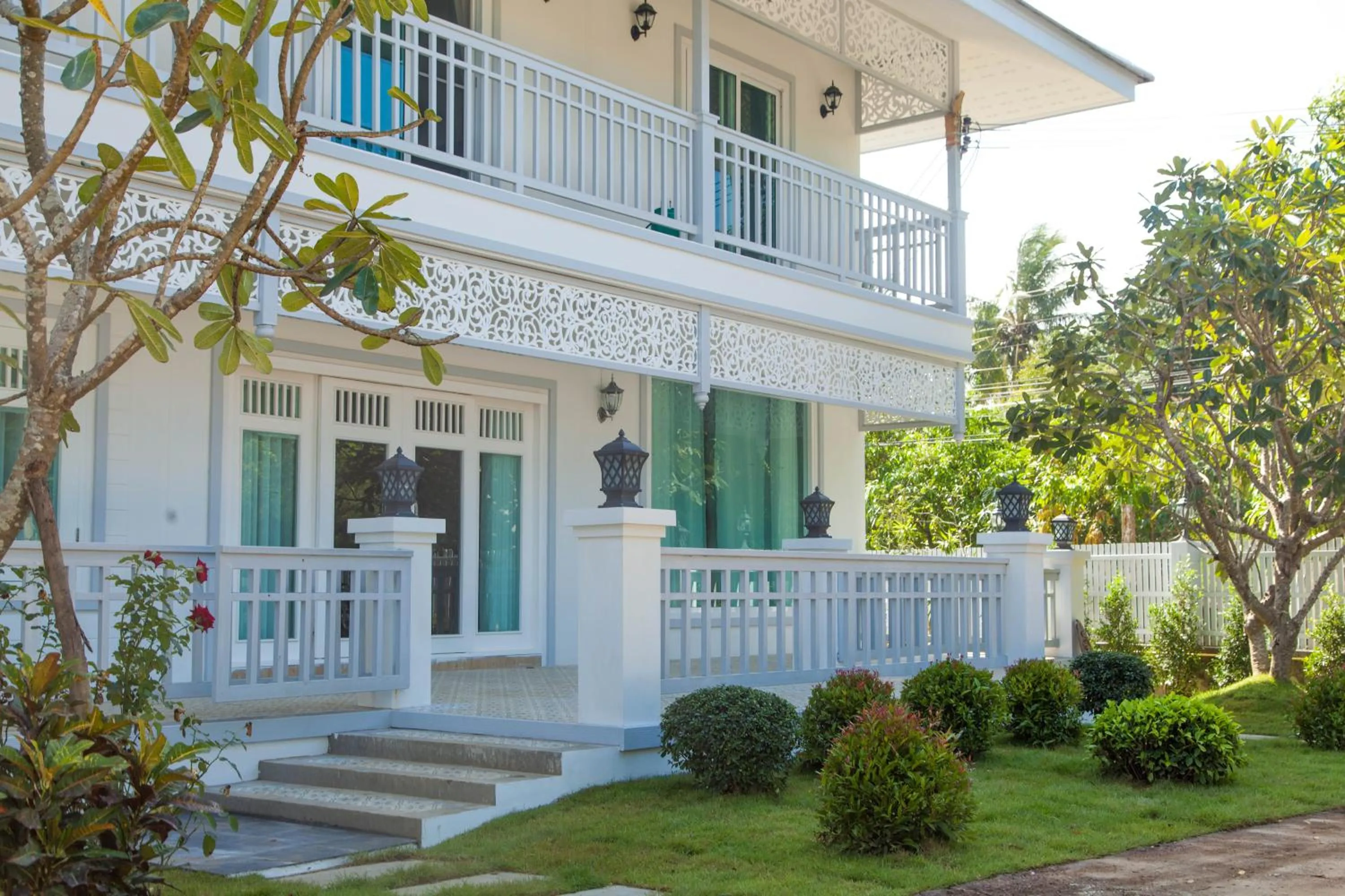 Shopping Area in Moeimanee Resort