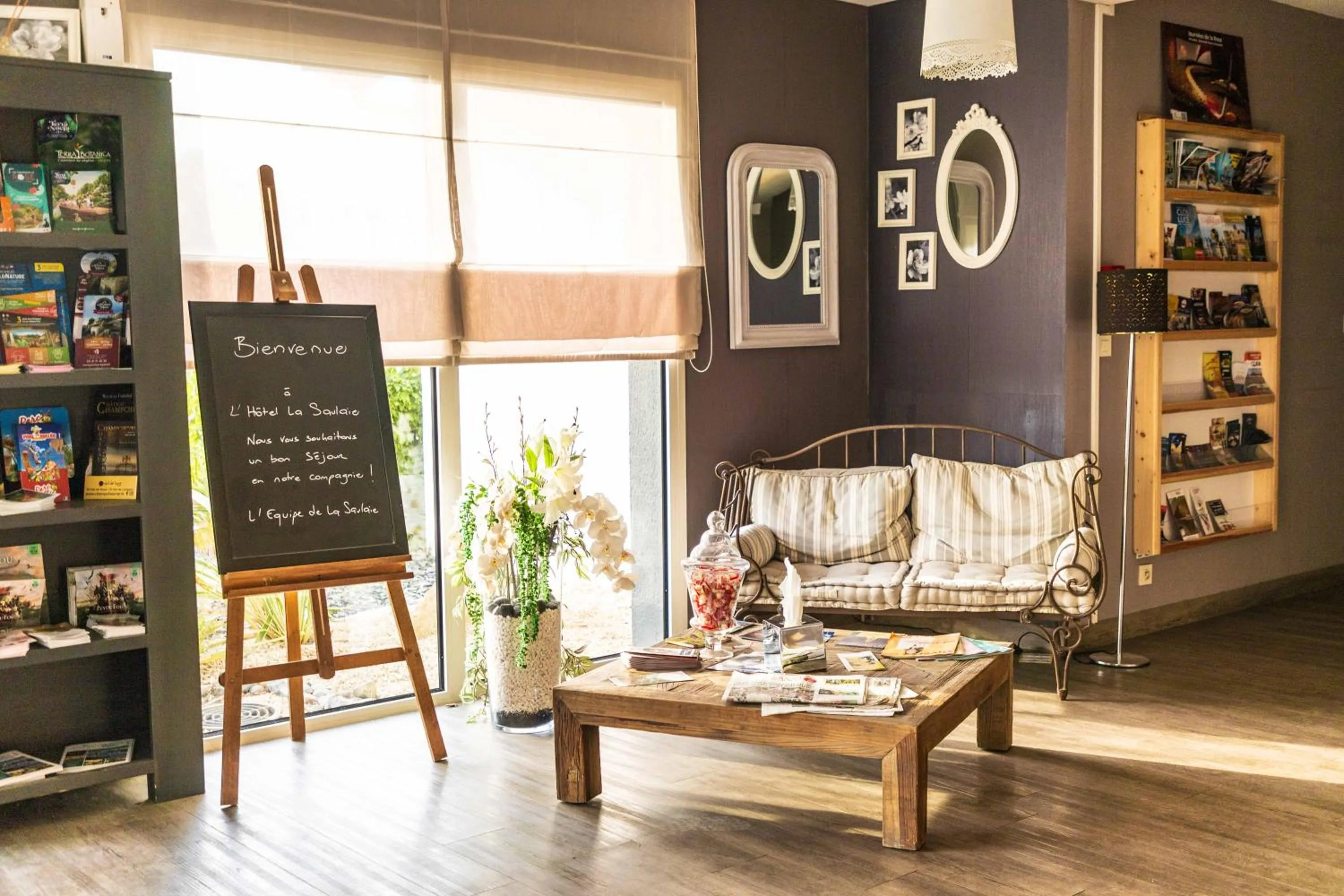 Property building in The Originals City, Hôtel La Saulaie, Saumur Ouest
