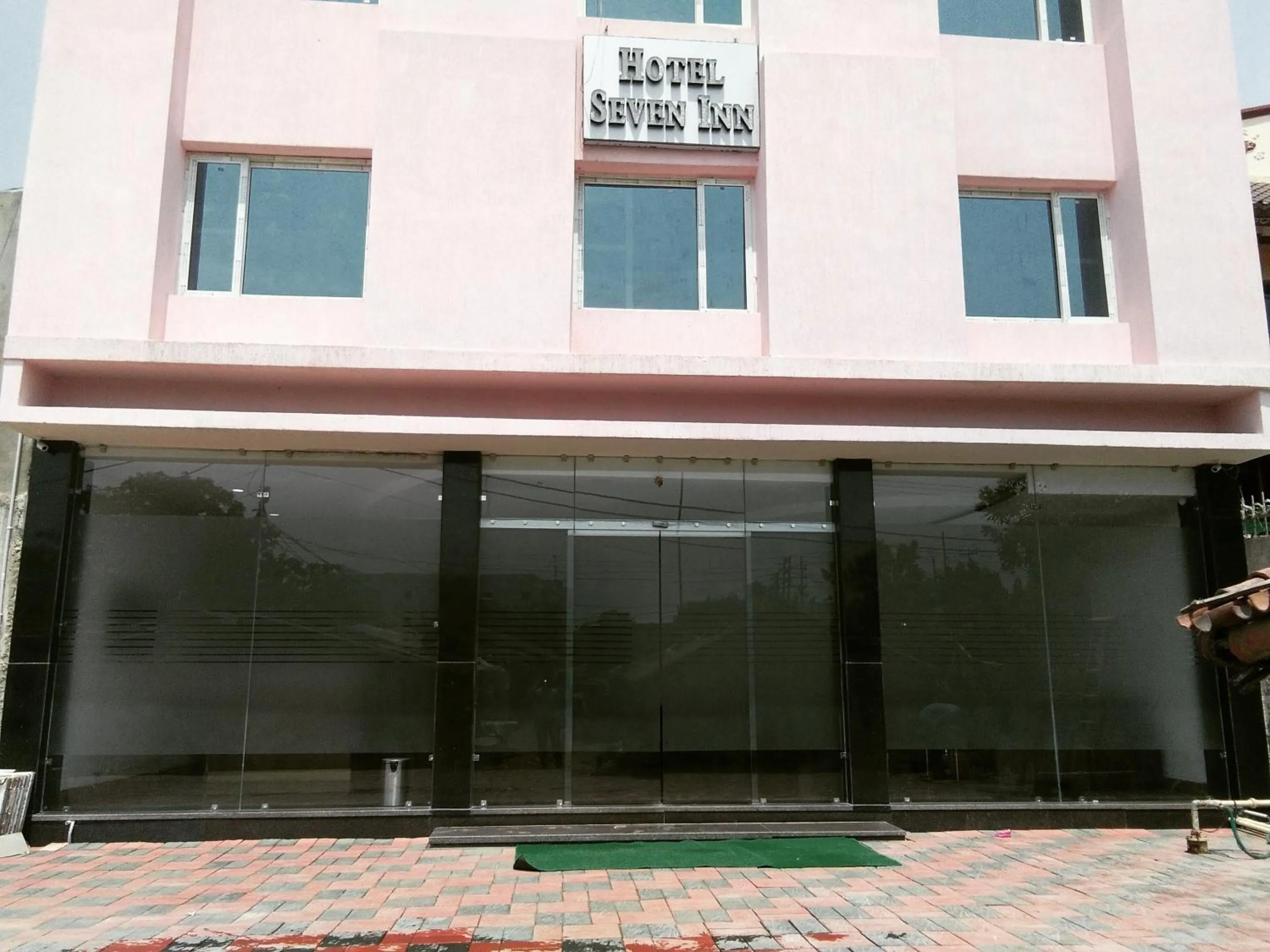 Facade/entrance in Bodhgaya Seven Inn Hotel n Restaurant
