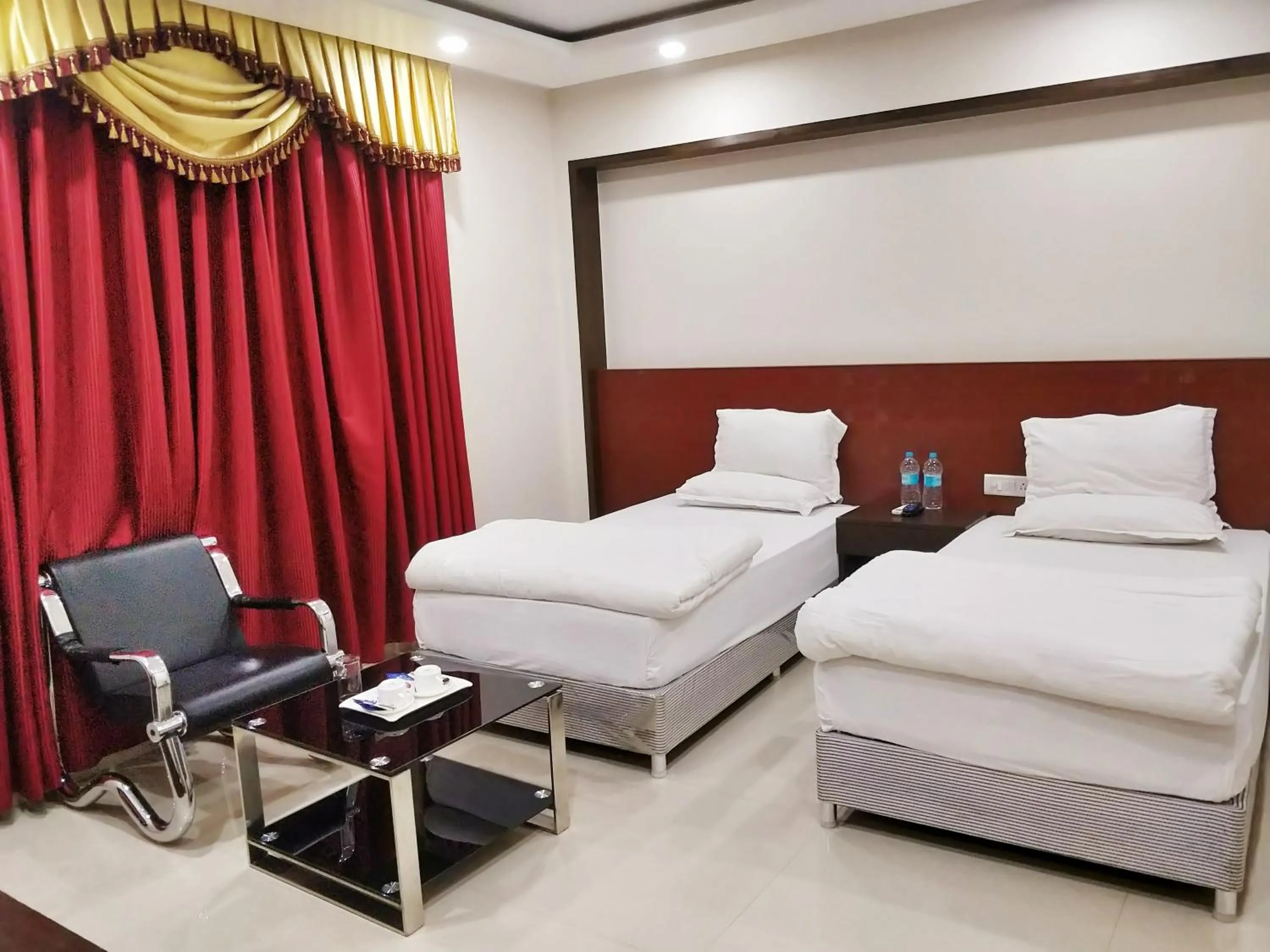 Bed in Bodhgaya Seven Inn Hotel n Restaurant
