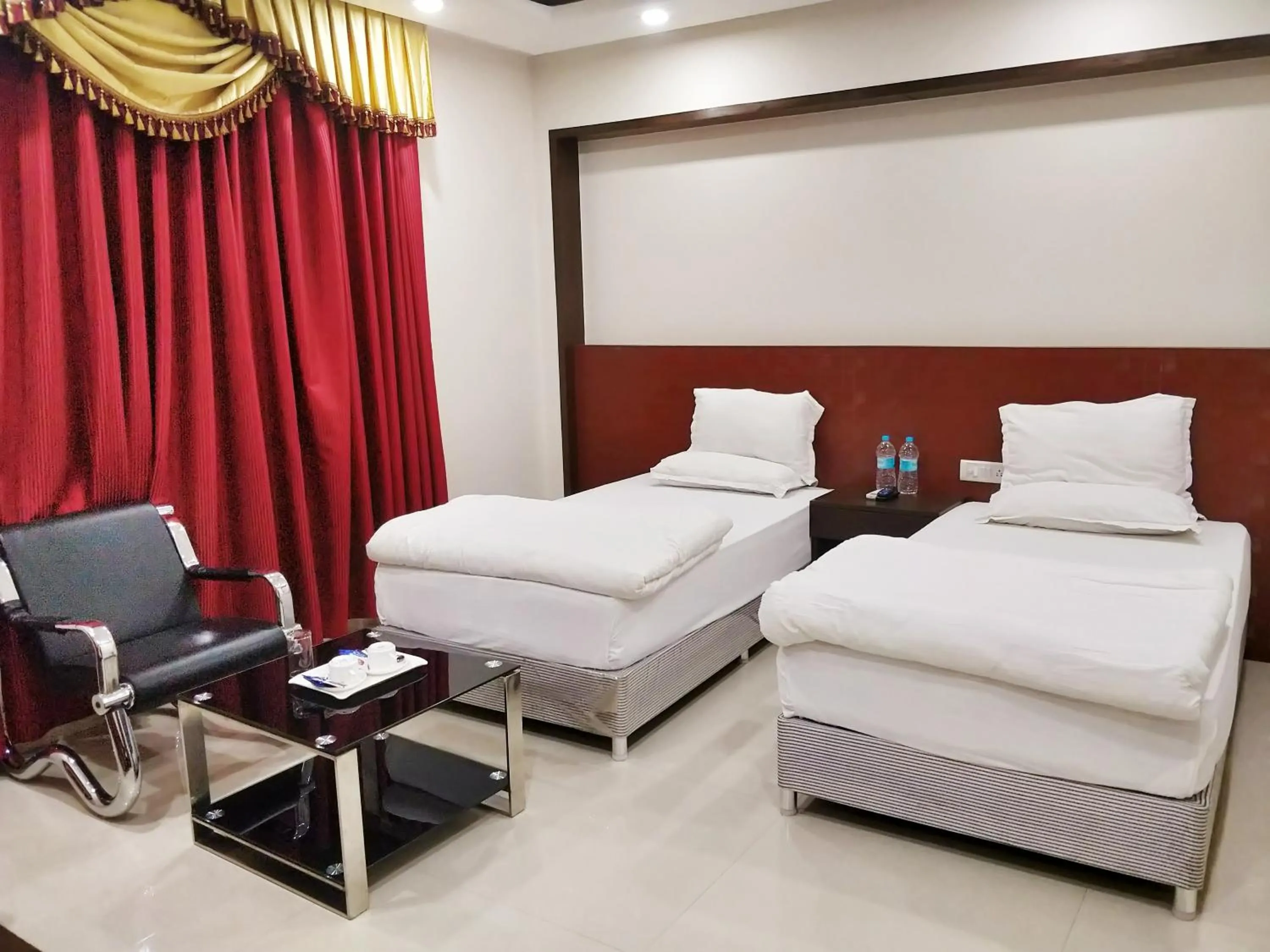 Bed in Bodhgaya Seven Inn Hotel n Restaurant