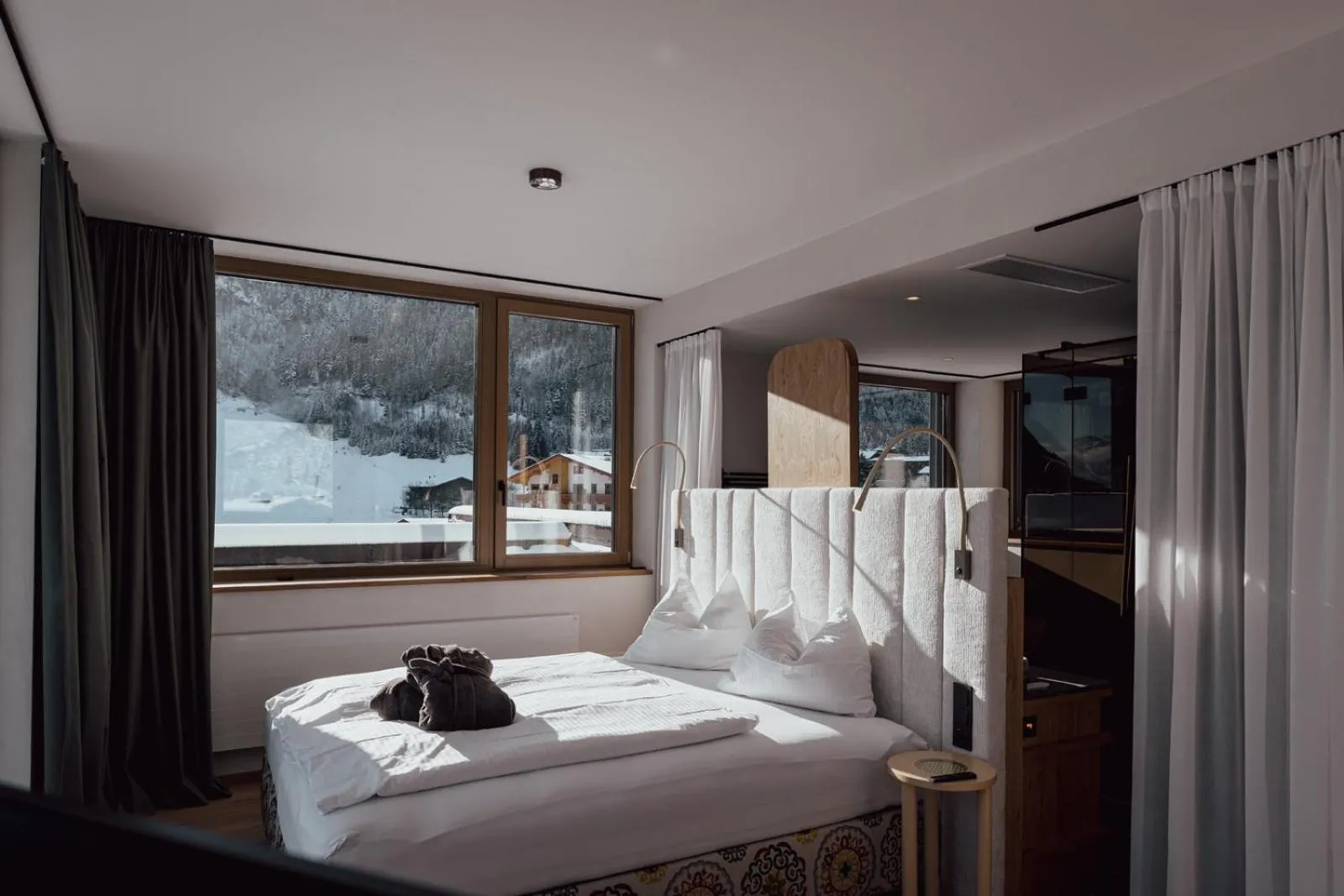 Photo of the whole room, Bed in Hotel Auszeit