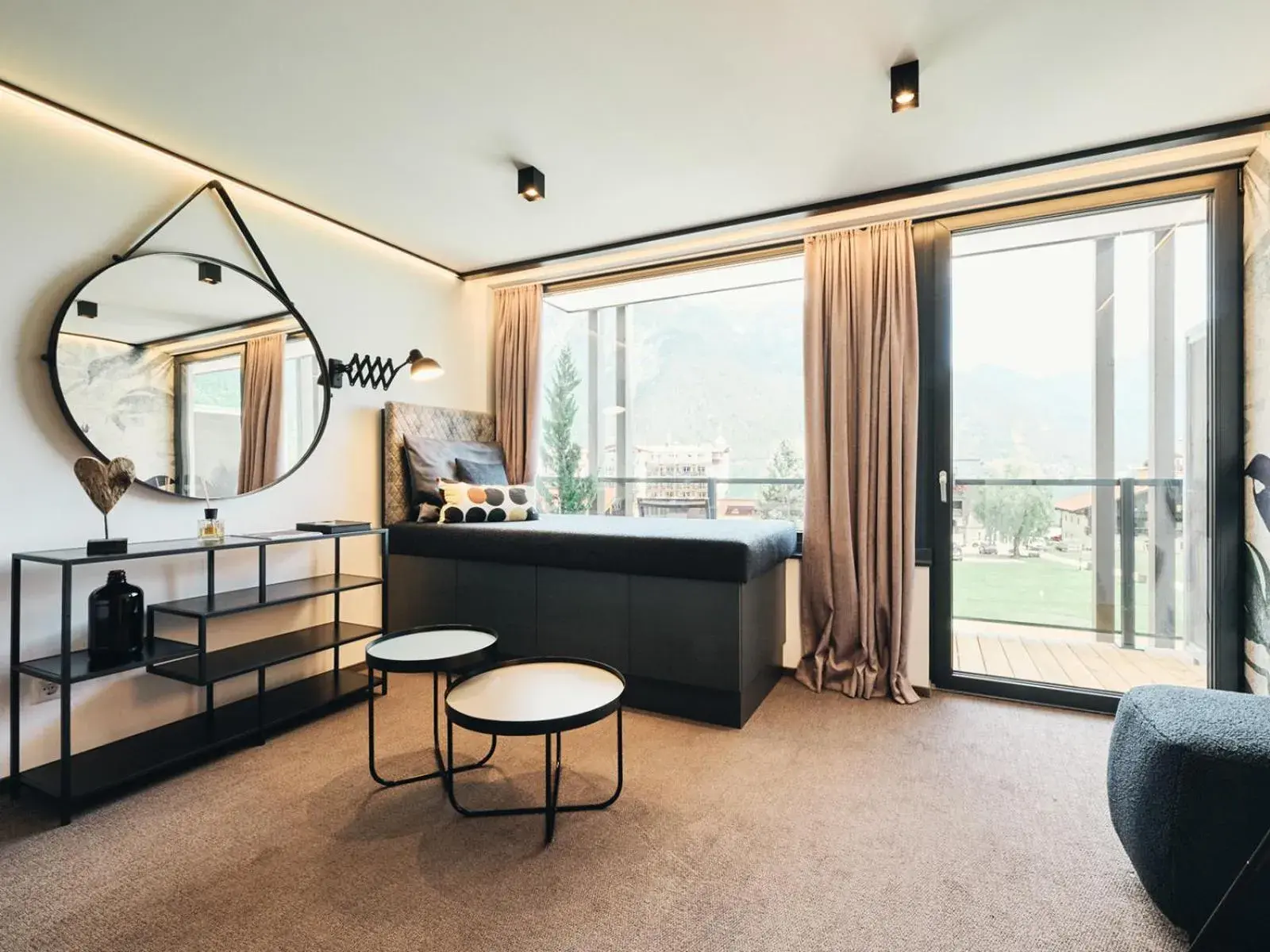 Double Room with Lake View in Hotel Auszeit Double Room with Lake View in Hotel Auszeit