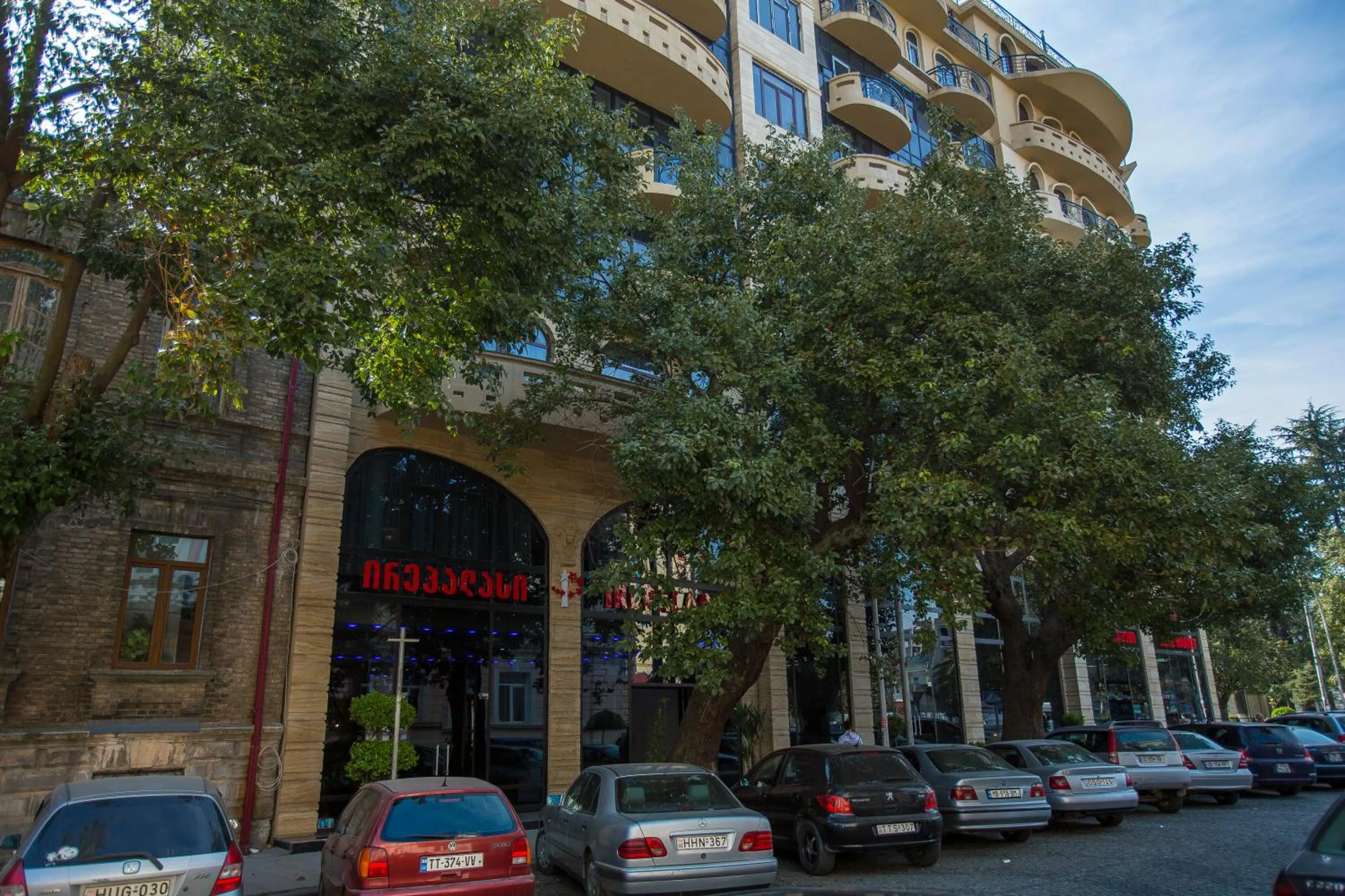 Property building in Ire Palace