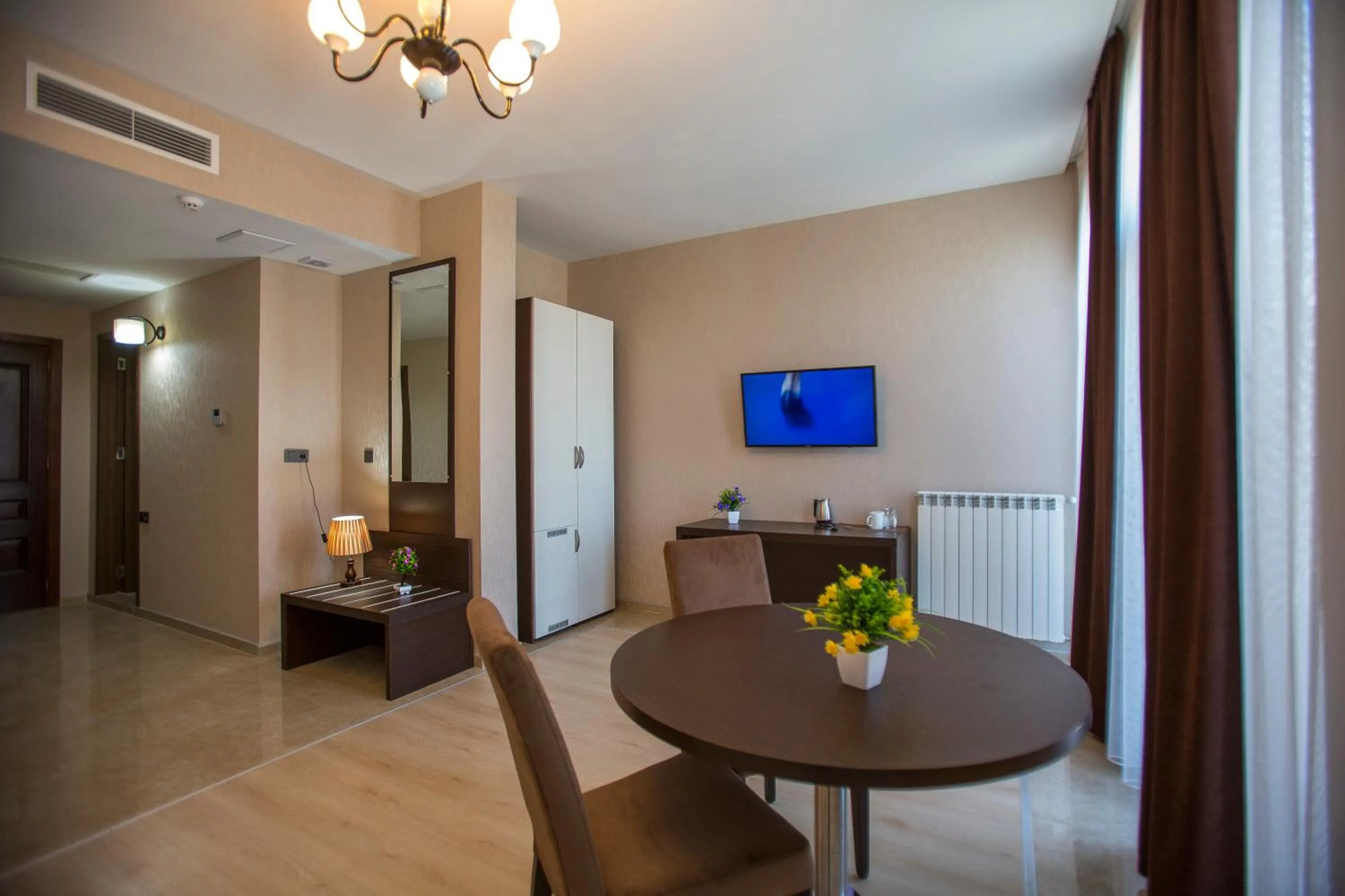 Buffet breakfast in Ire Palace