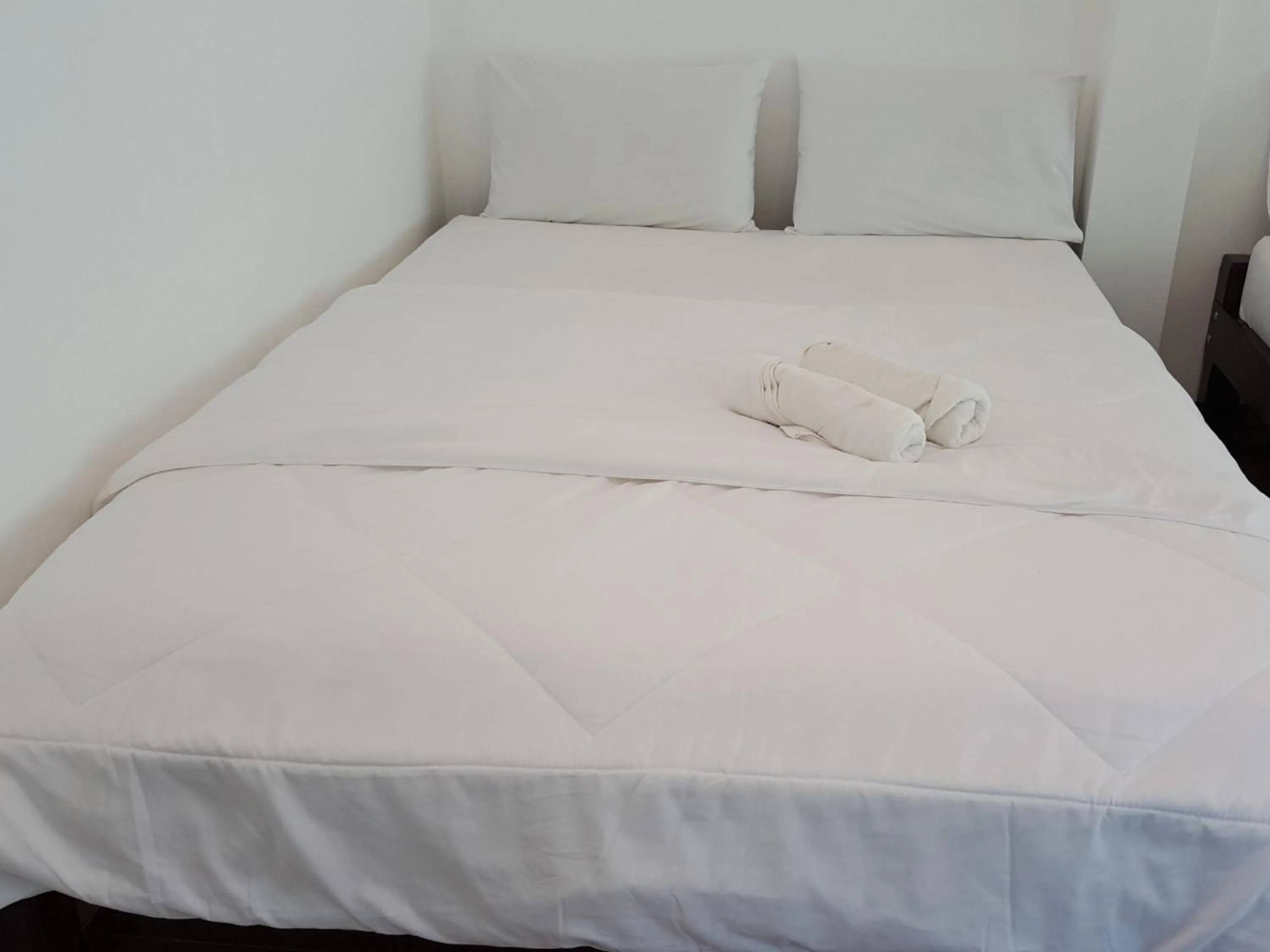 Bed in Sanfhan Resort-SHA Plus