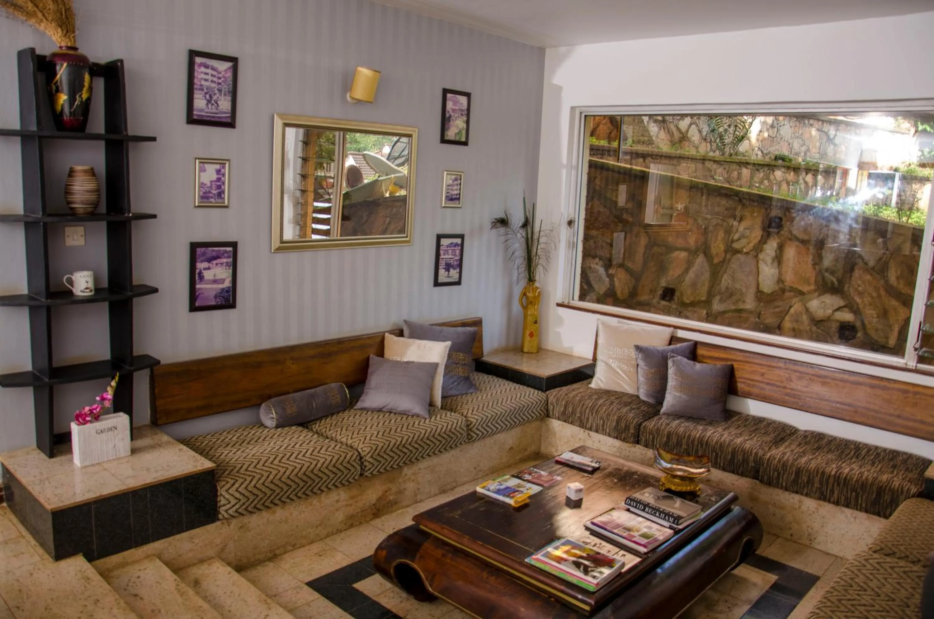 Lobby or reception in Golf Course Apartments