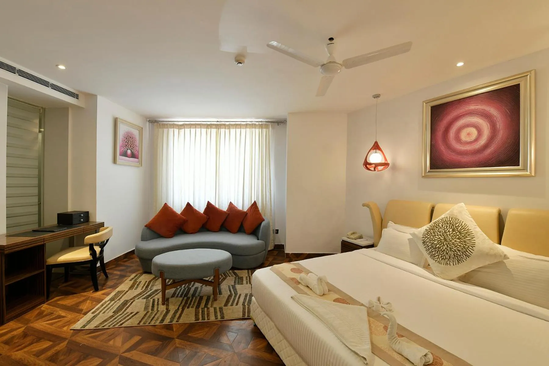 Bedroom in Pal Heights Mantra