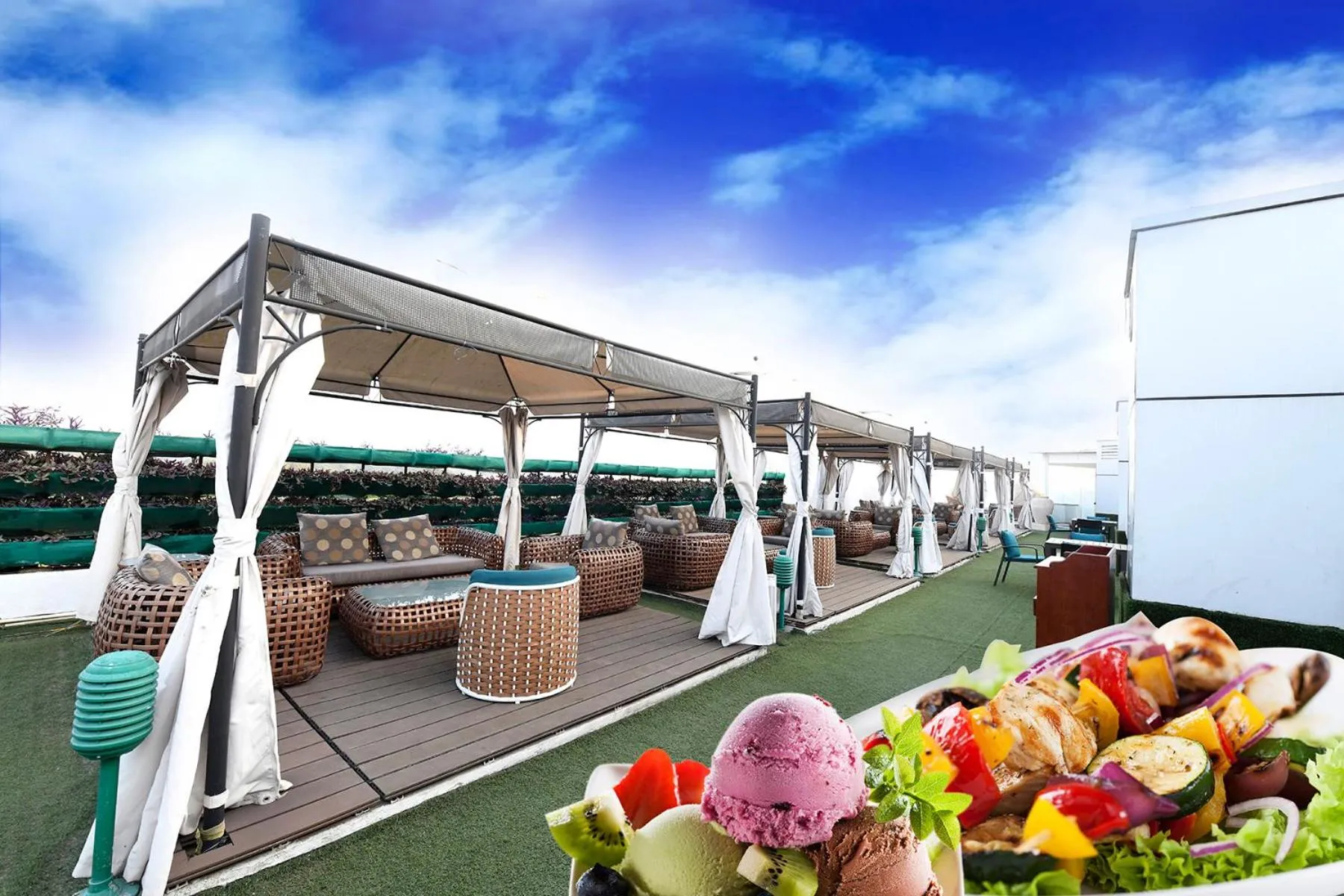 Food and drinks in Pal Heights Mantra