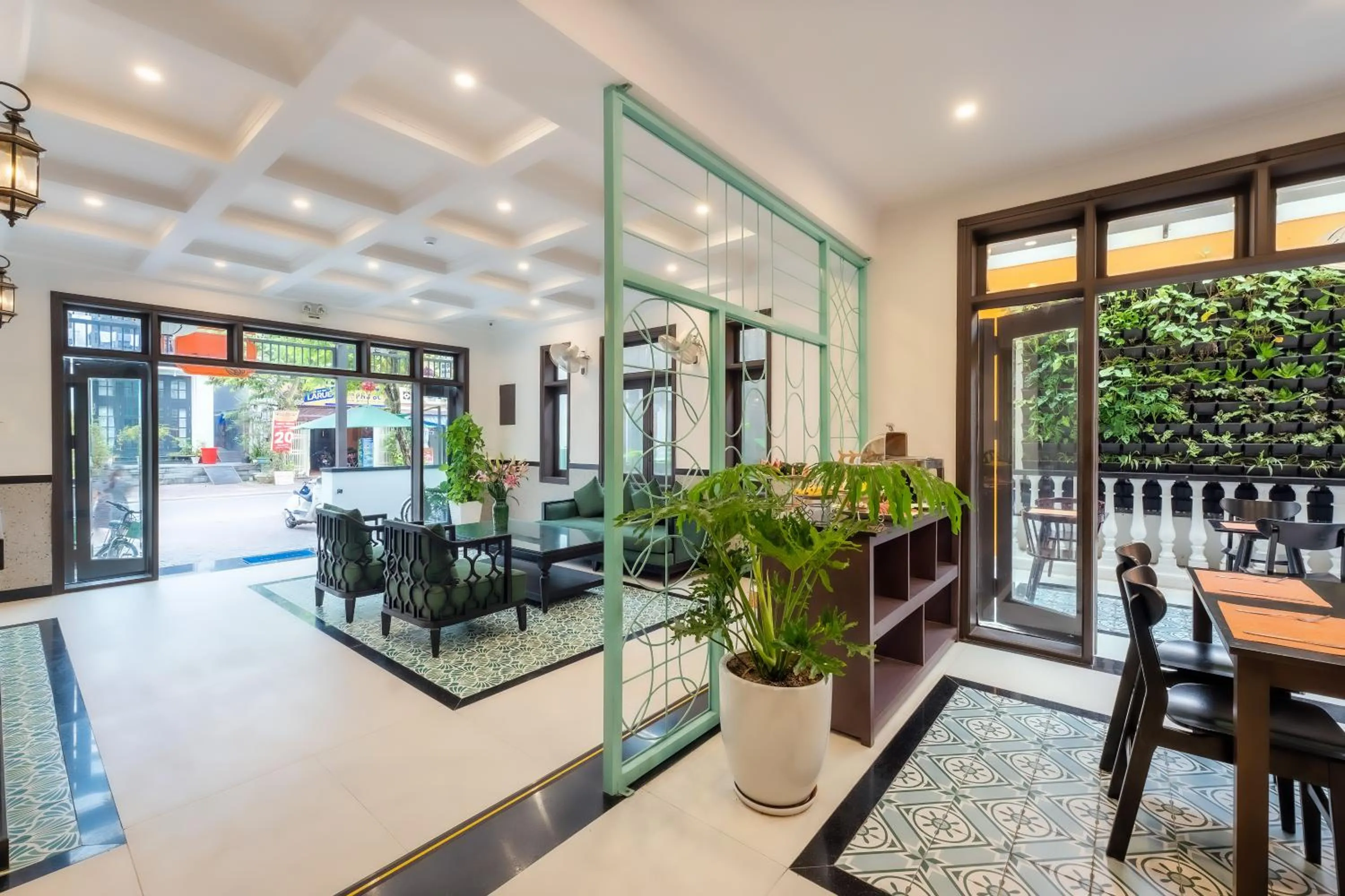 Property building in Hoi An Ivy Hotel