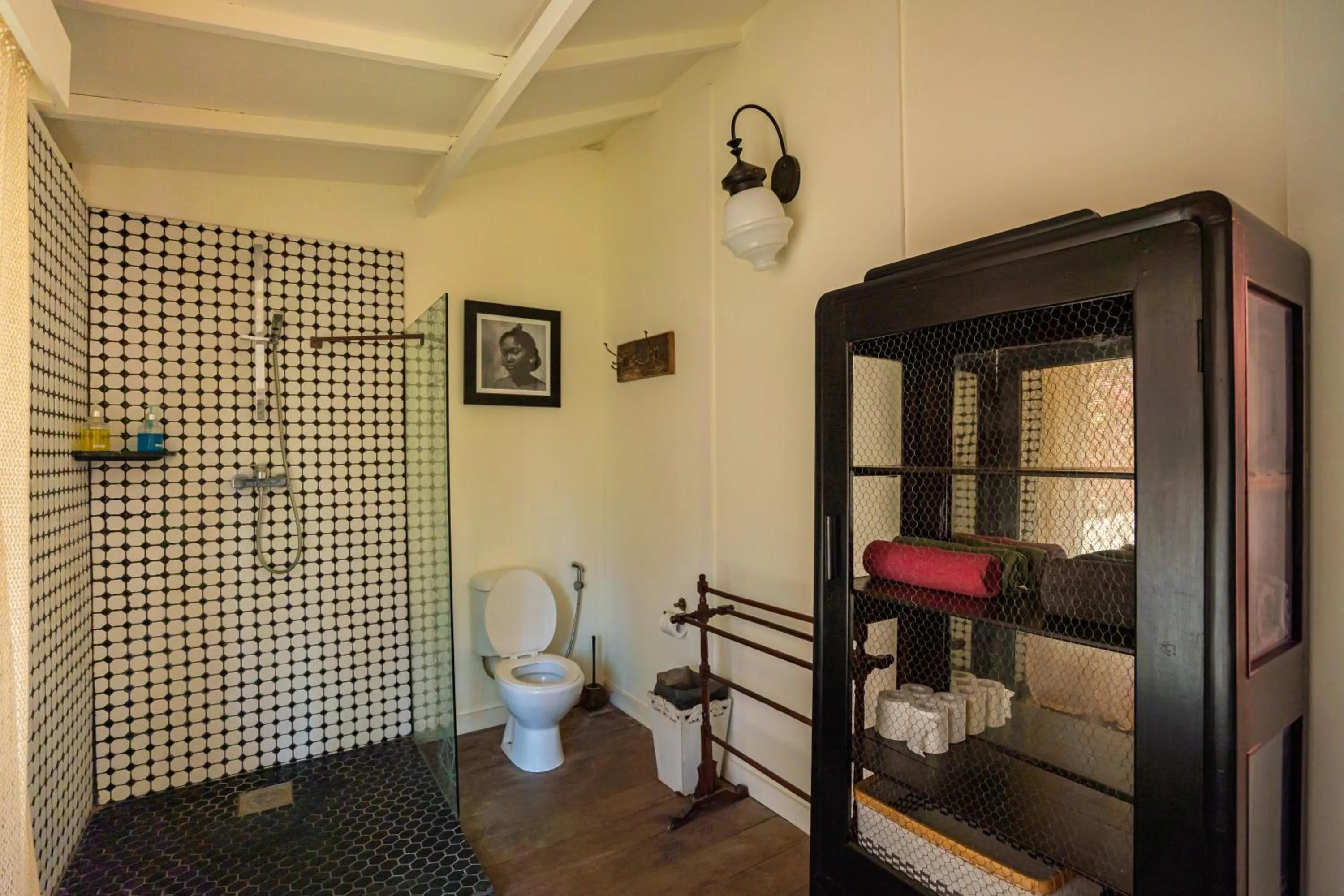 Bathroom in Vayam Boutique Resort Gili Asahan