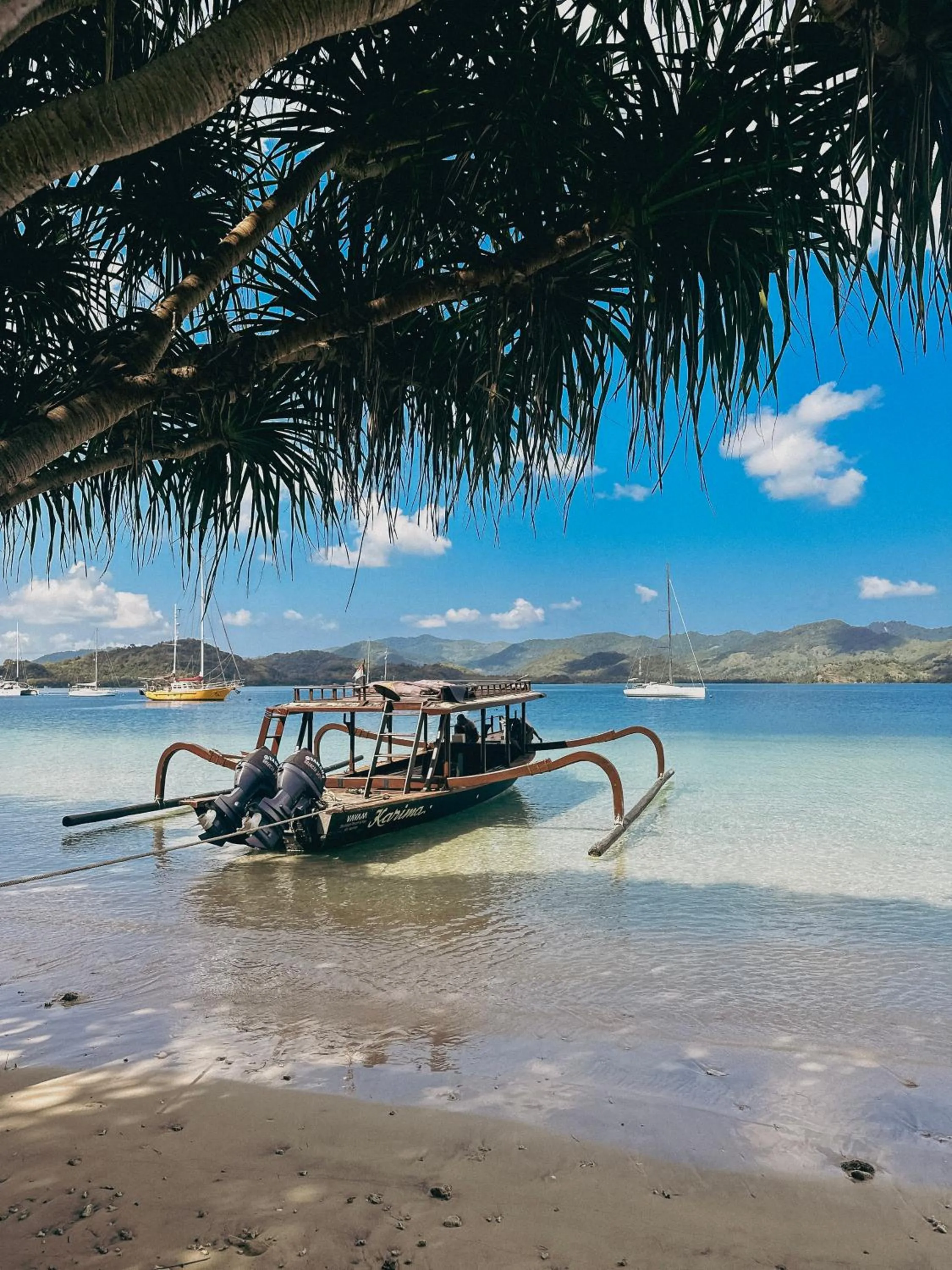 Beach in Vayam Boutique Resort Gili Asahan