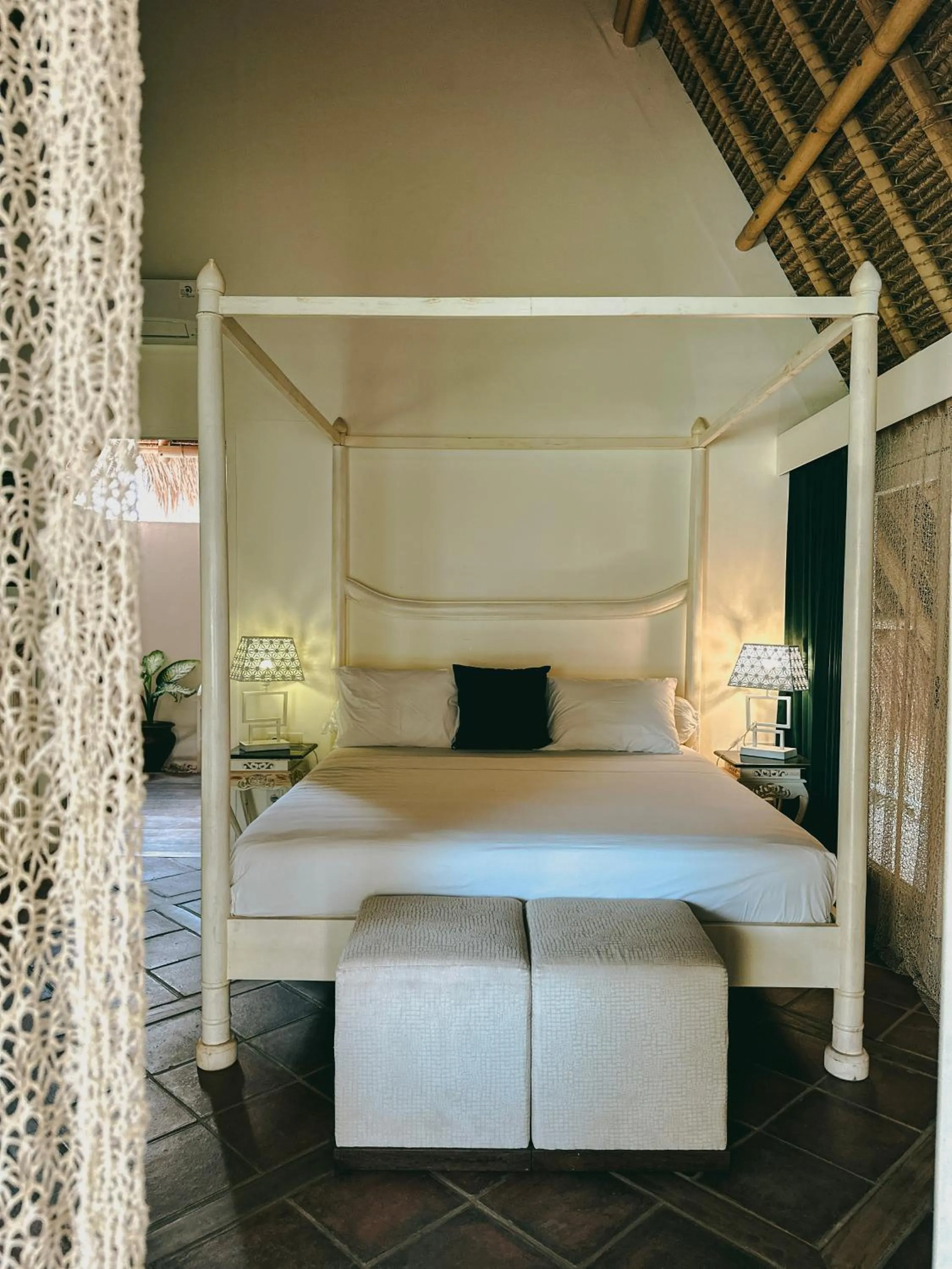 Bedroom, Bed in Vayam Boutique Resort Gili Asahan
