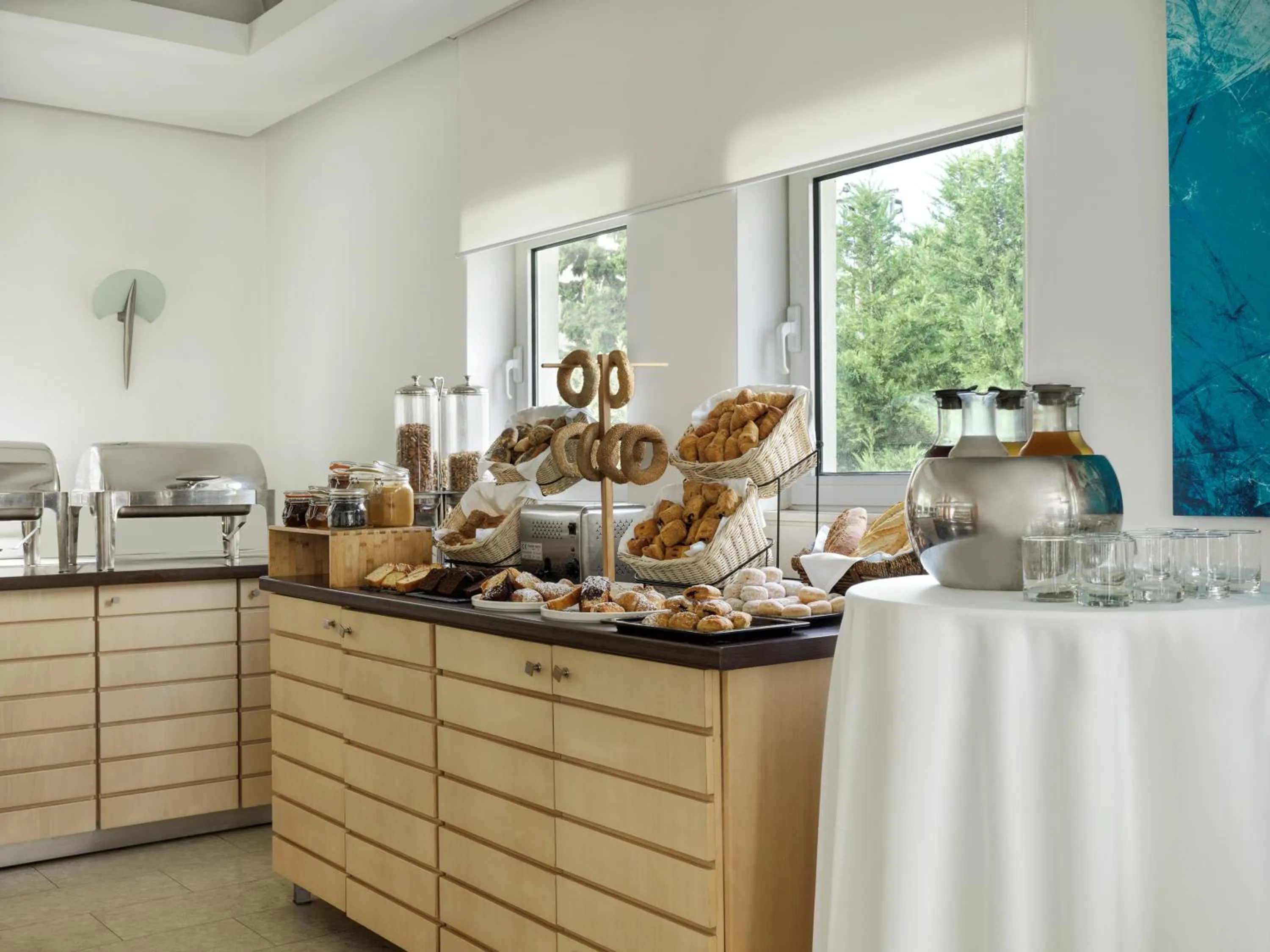 Buffet breakfast in Civitel Esprit