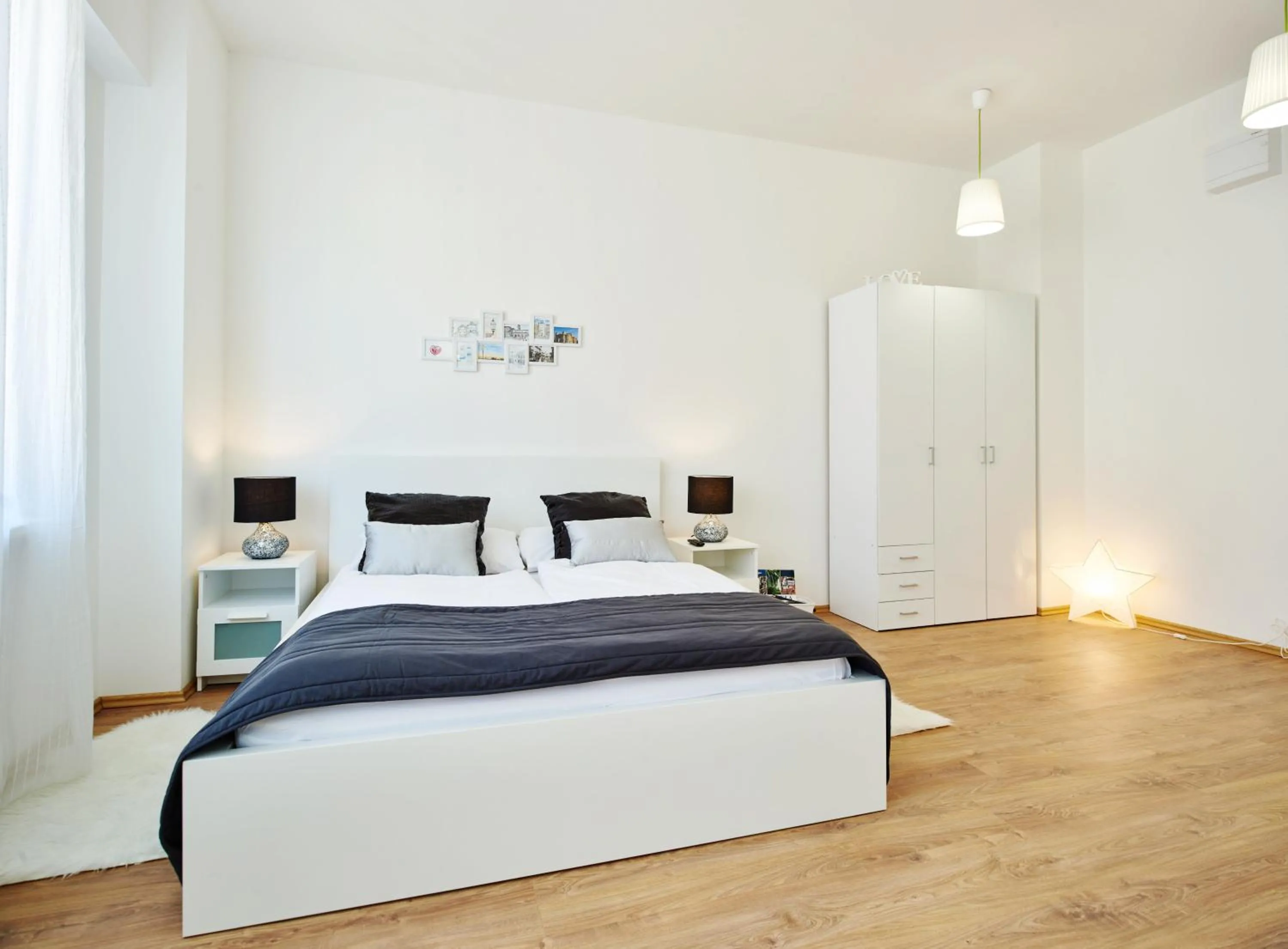 Bedroom, Bed in Stars of Zagreb Apartments