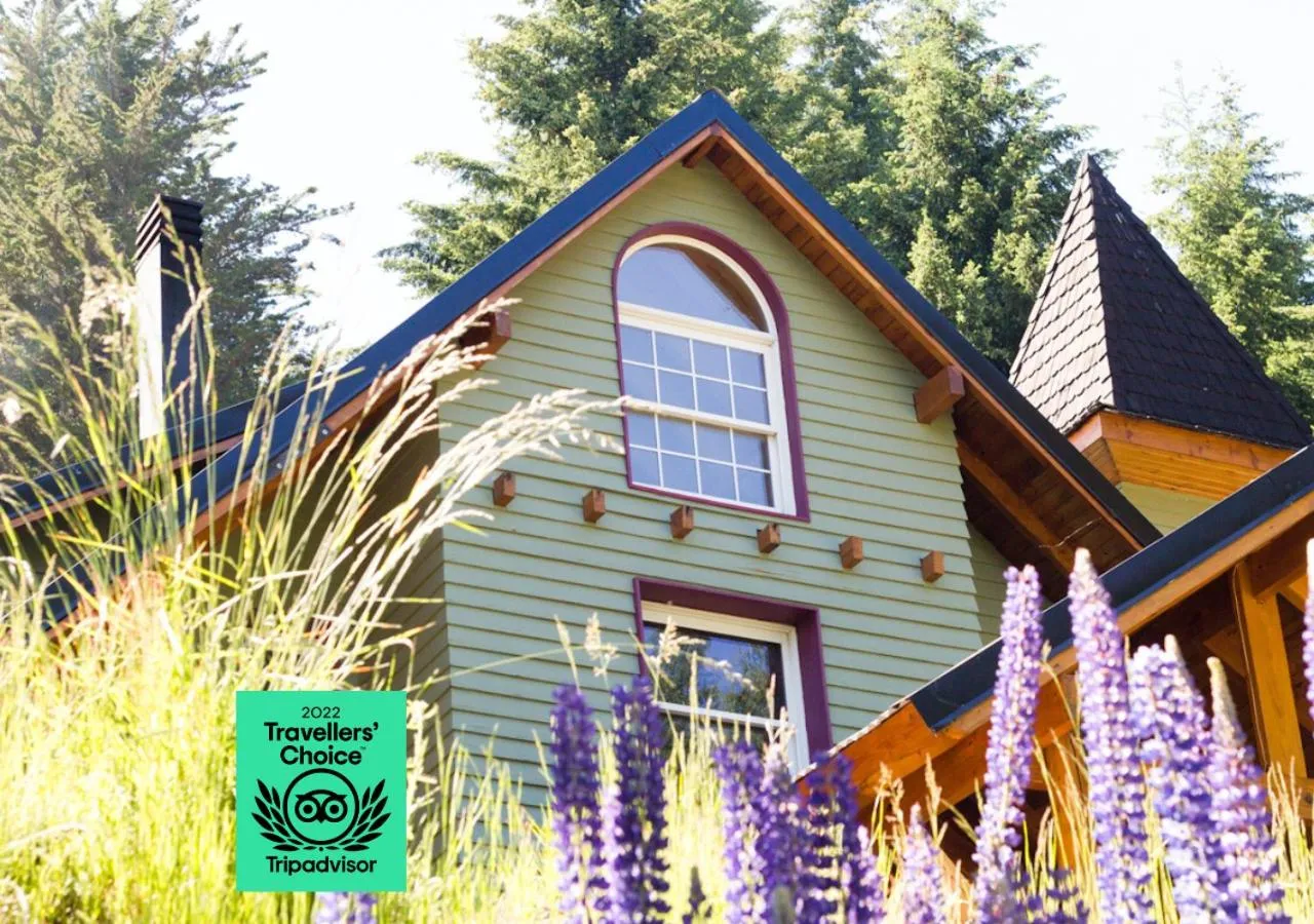 Property building in Hostería Verde Morada