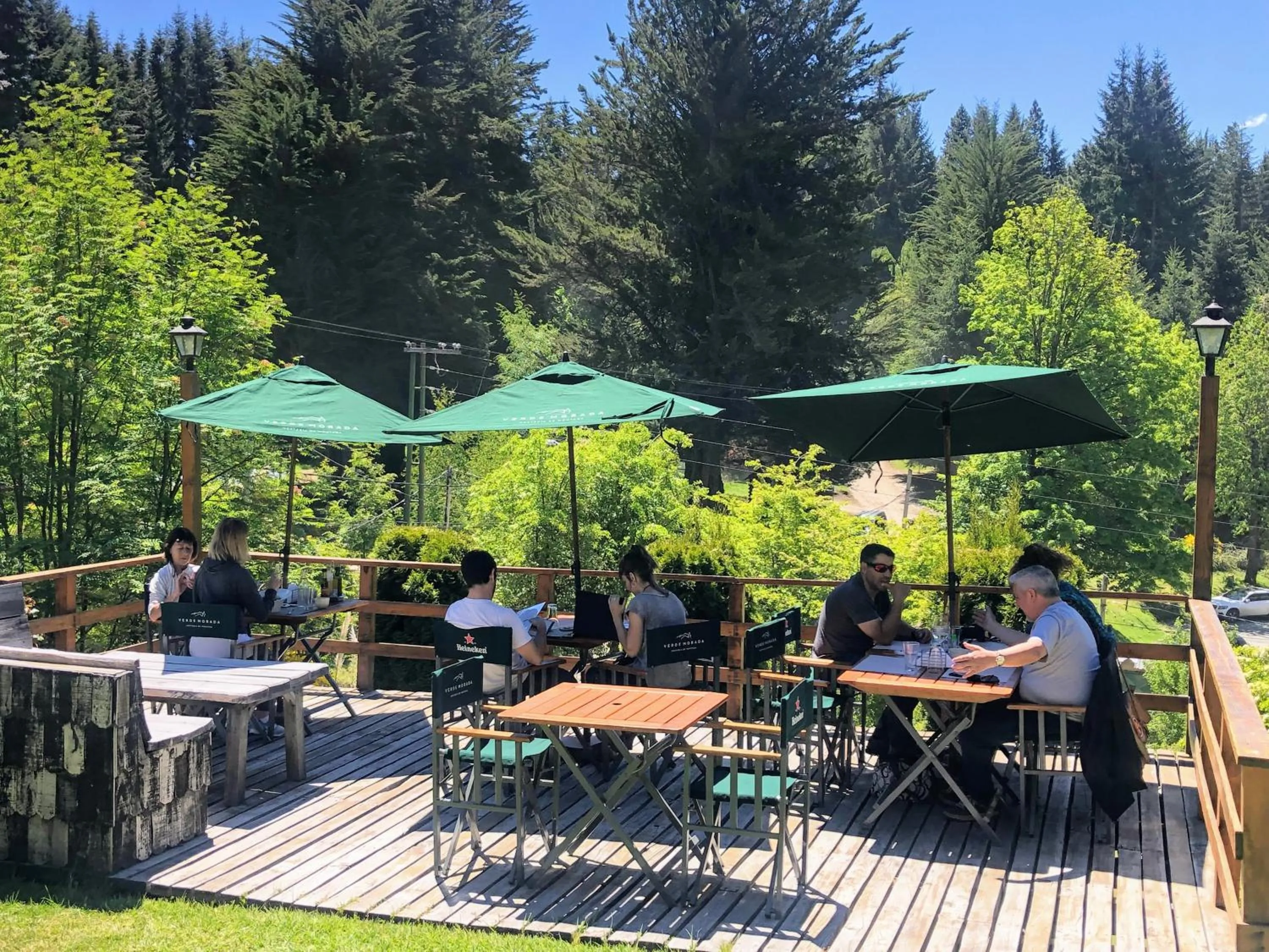 Restaurant/places to eat in Hostería Verde Morada