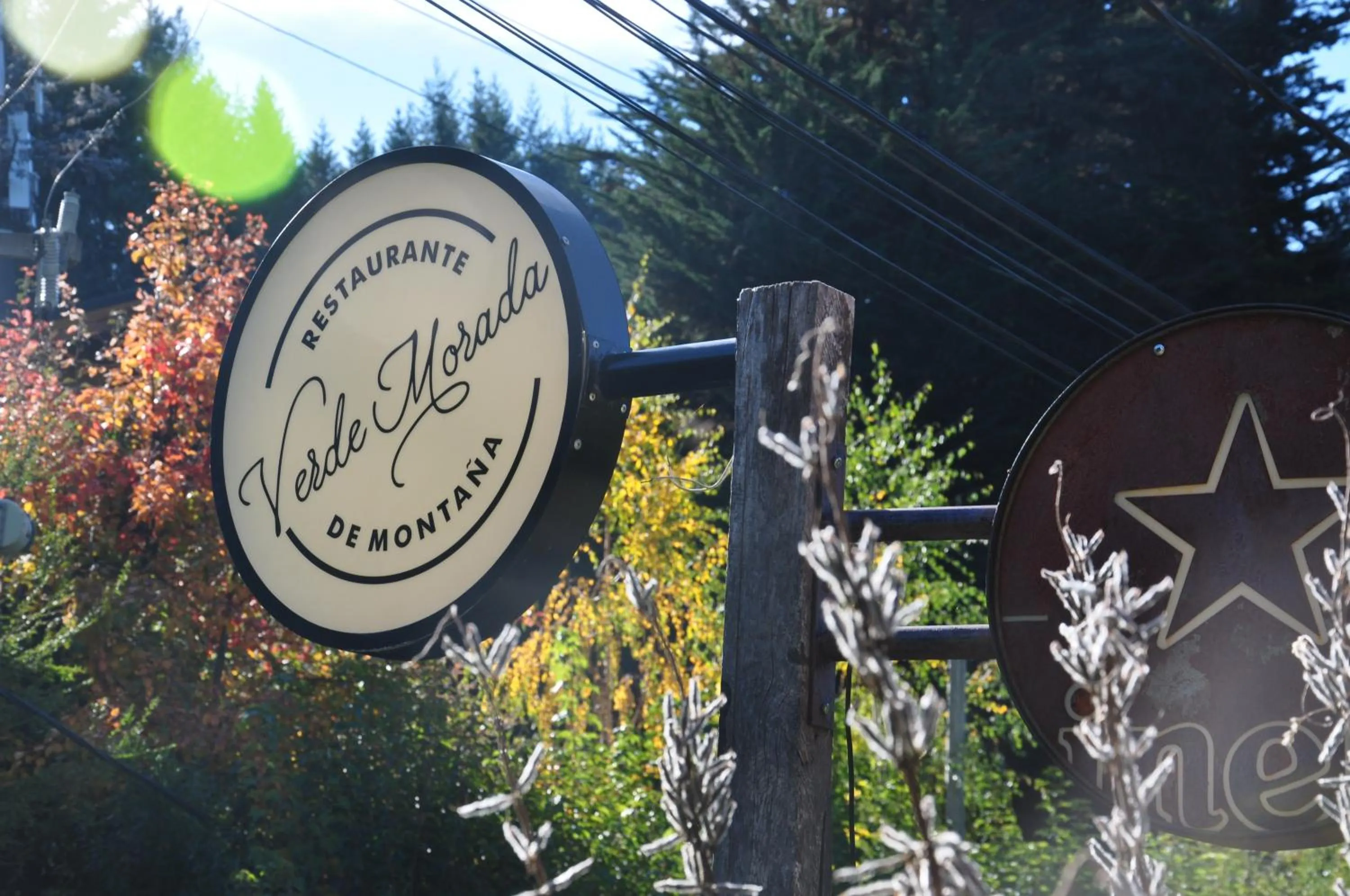 Restaurant/places to eat in Hostería Verde Morada