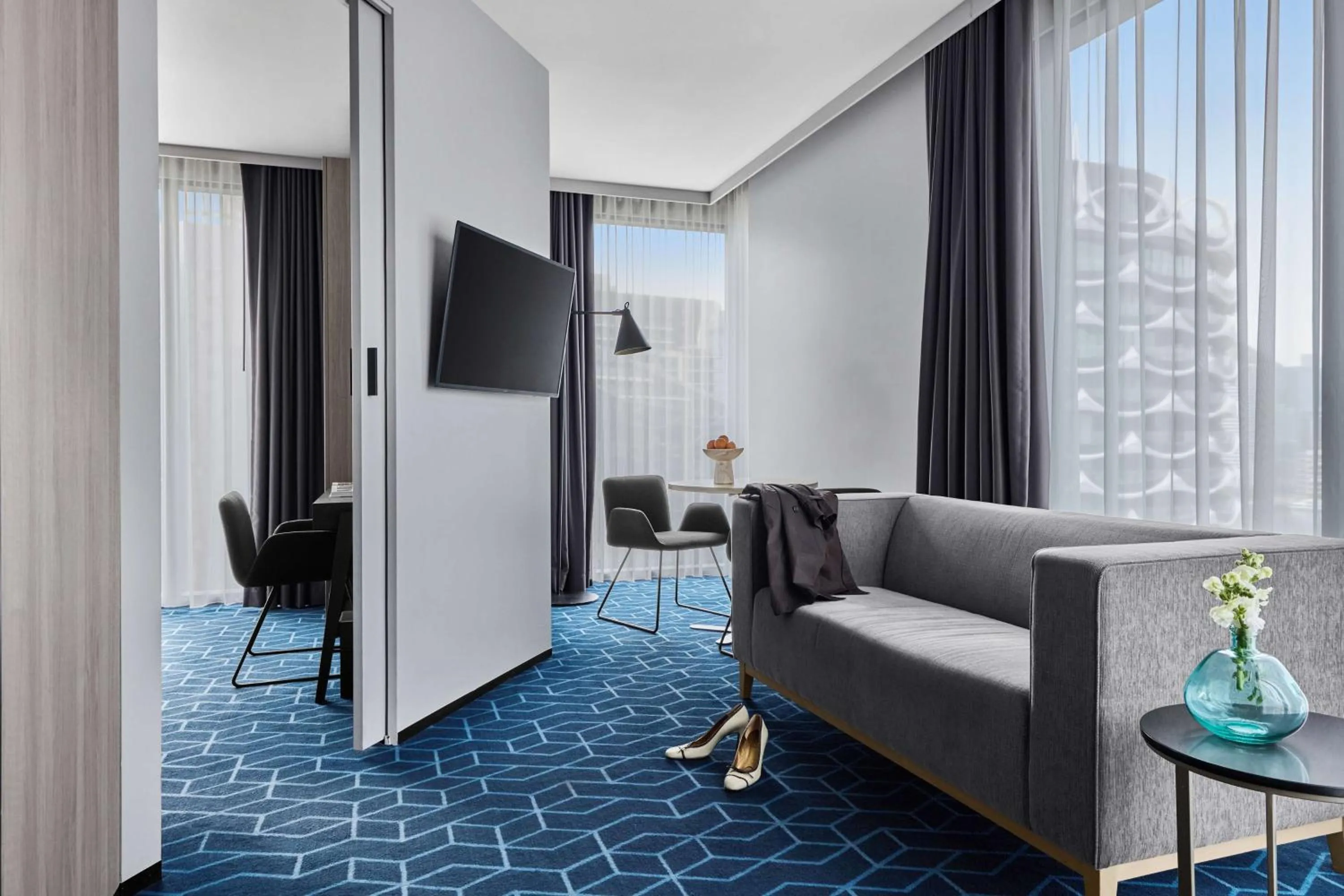 Bedroom, Bed in Four Points by Sheraton Melbourne Docklands