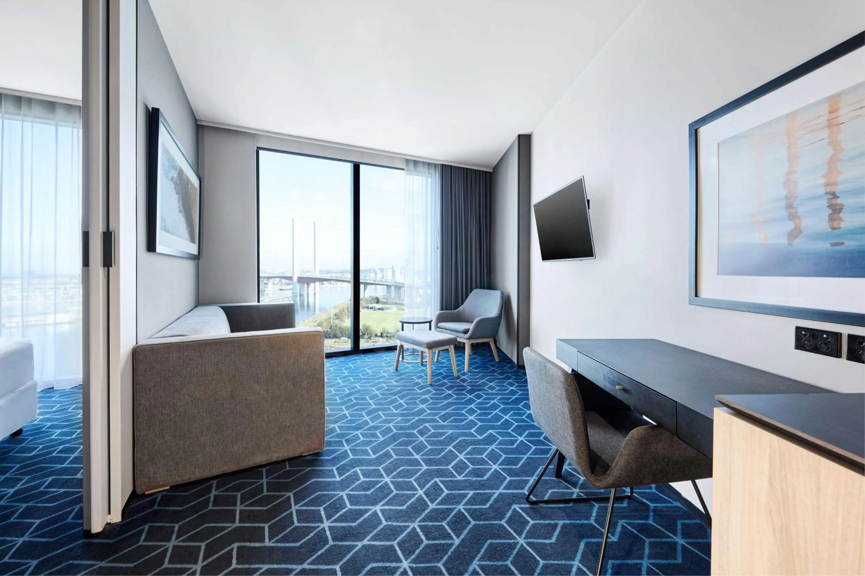 Bedroom, Bed in Four Points by Sheraton Melbourne Docklands