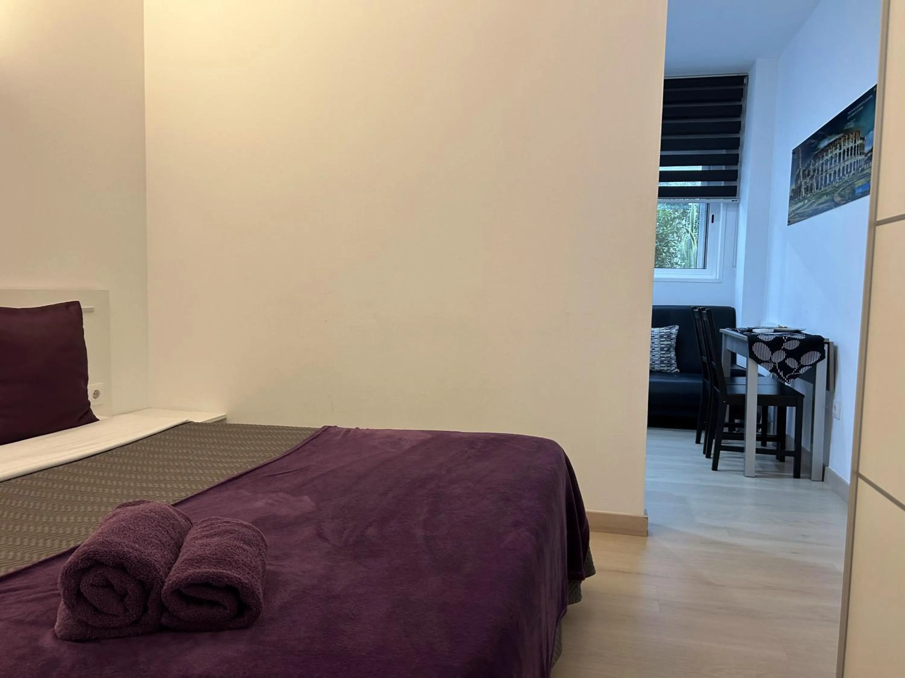 Bed in Apartahotel Baldiri