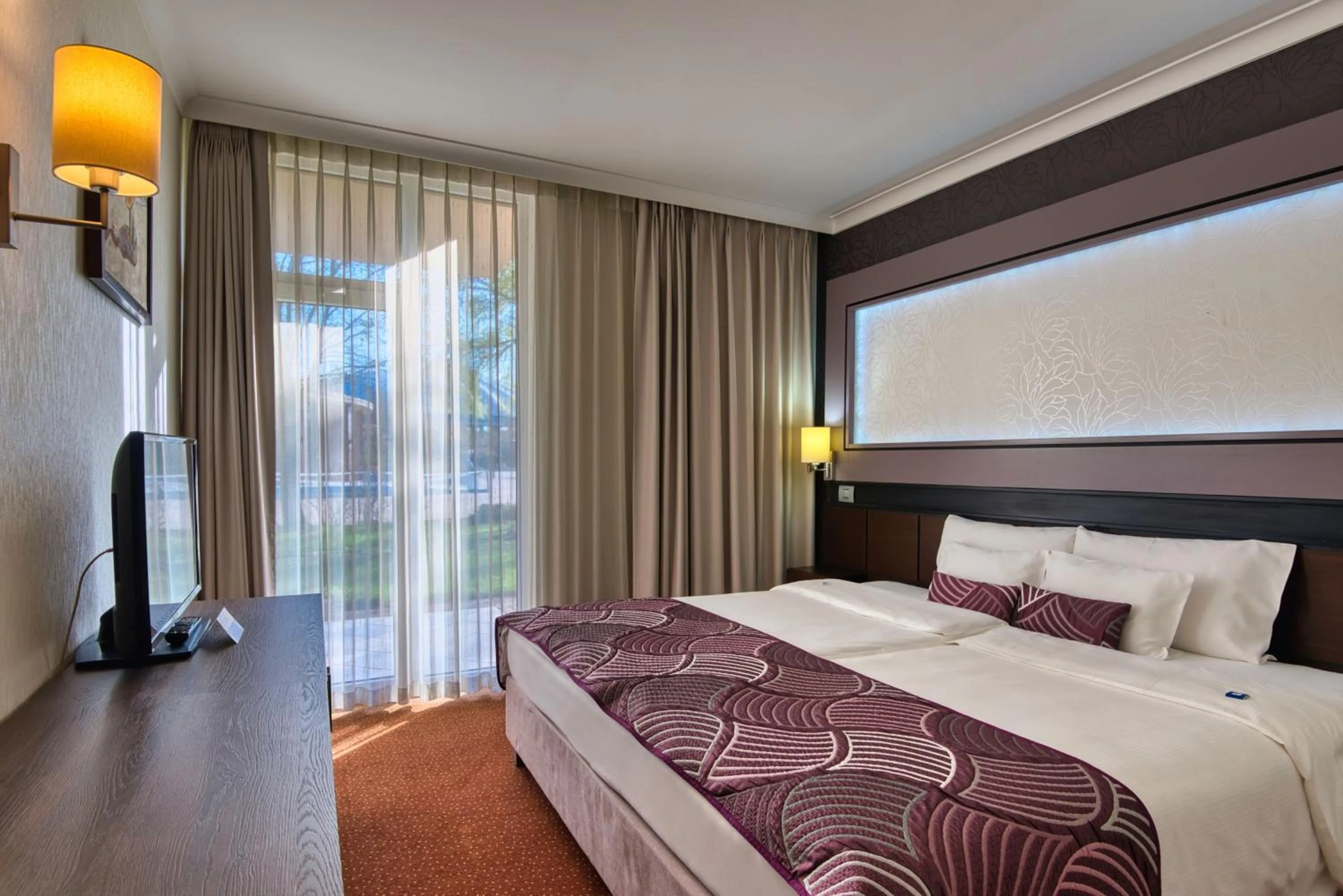 Bedroom, Bed in Aquaworld Resort Budapest