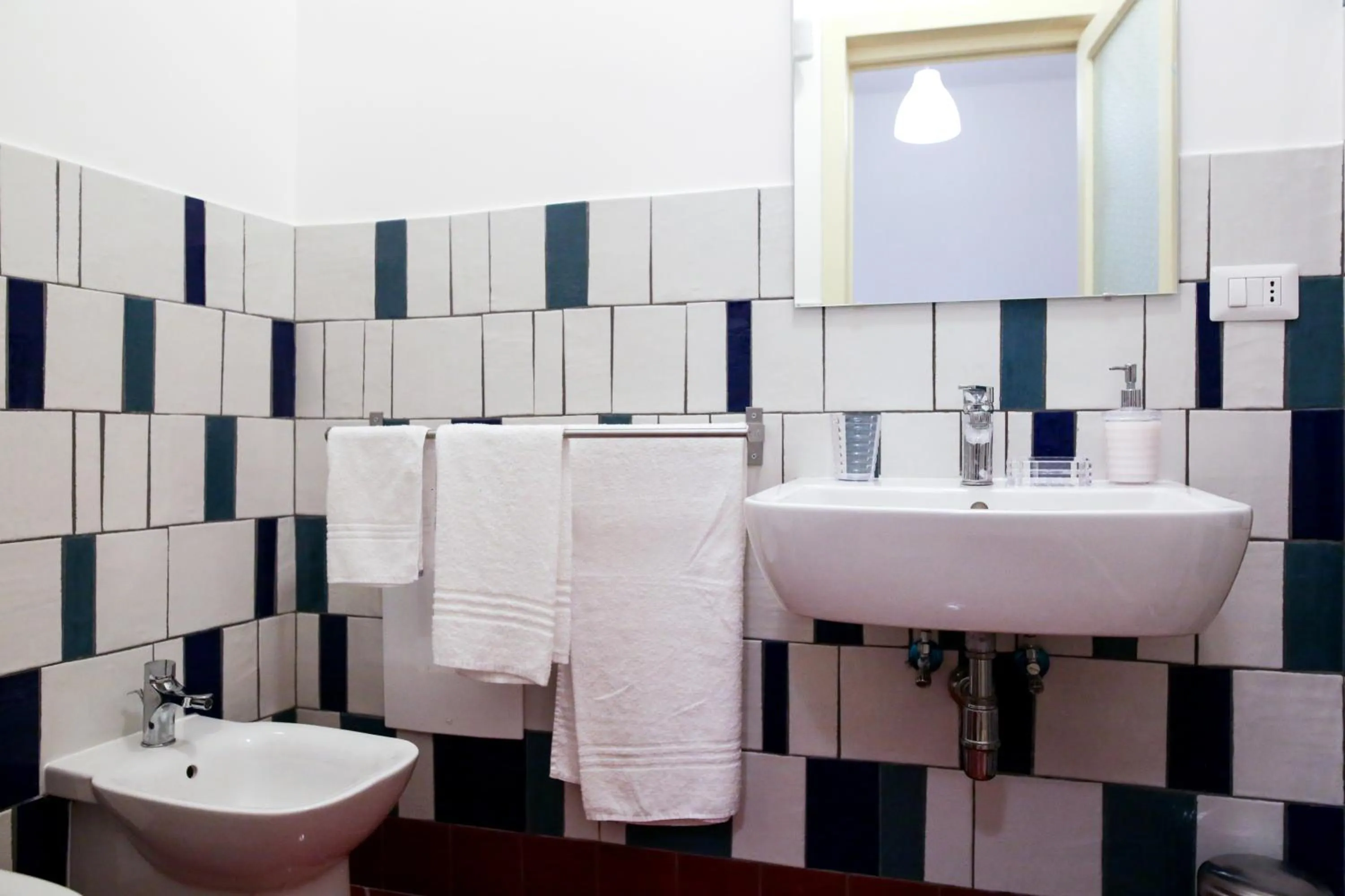 Bathroom in B&B Alchimia Napoletana