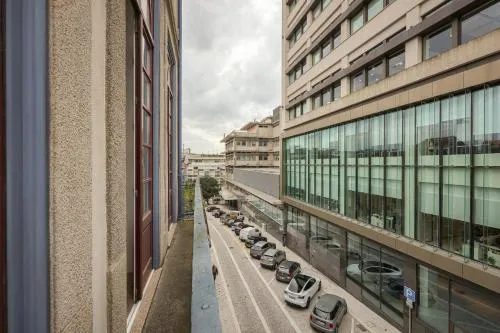 Aliados Town Hall Central Apt by LuxiStay