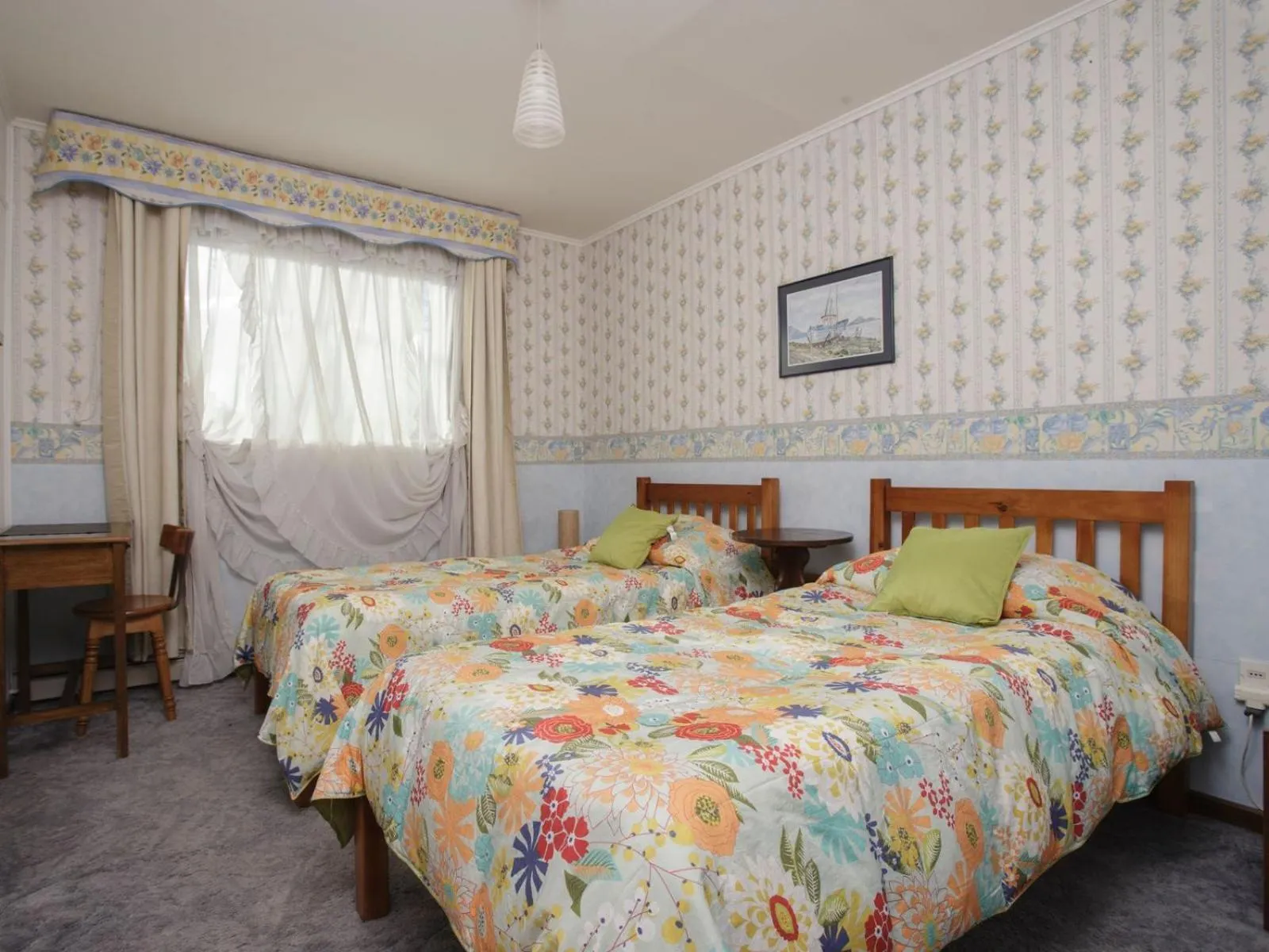 Bed in Sandy Point Hostal