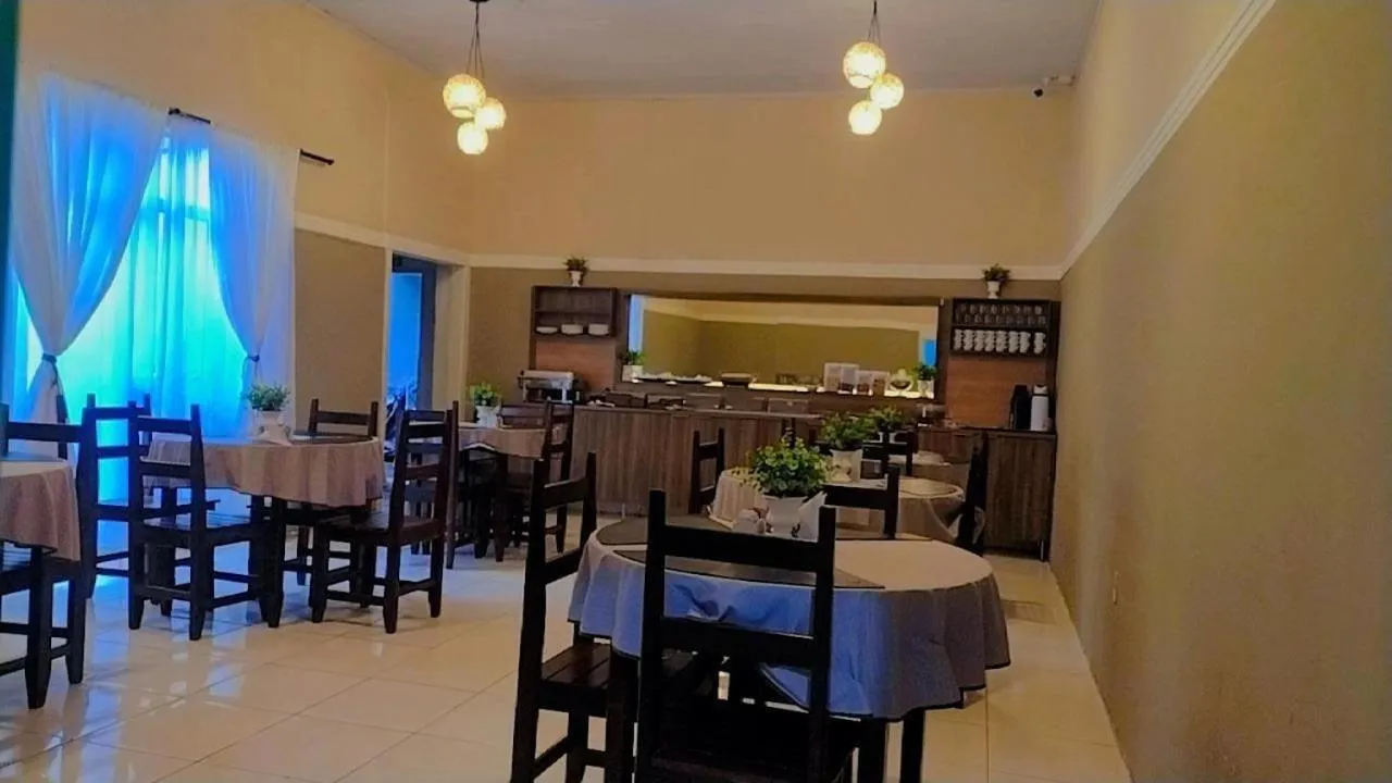 Restaurant/places to eat in Hotel Loren