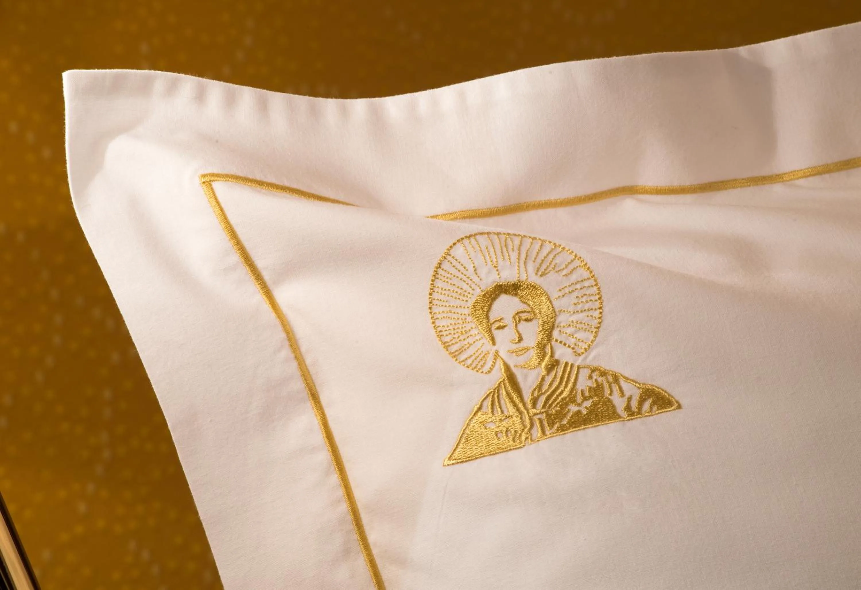 Decorative detail in Hotel De La Matelote