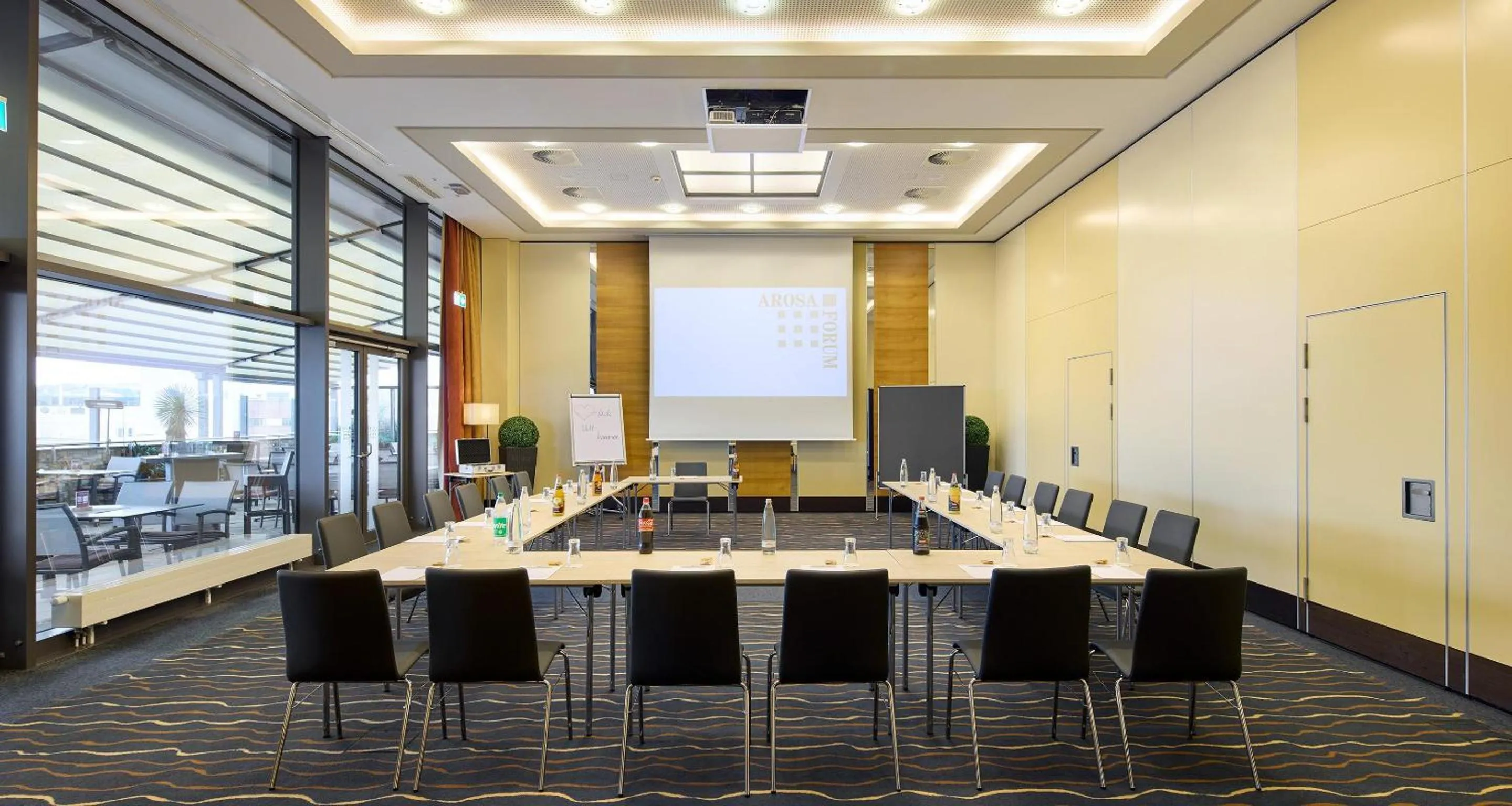 Meeting/conference room in Best Western Plus Arosa Hotel