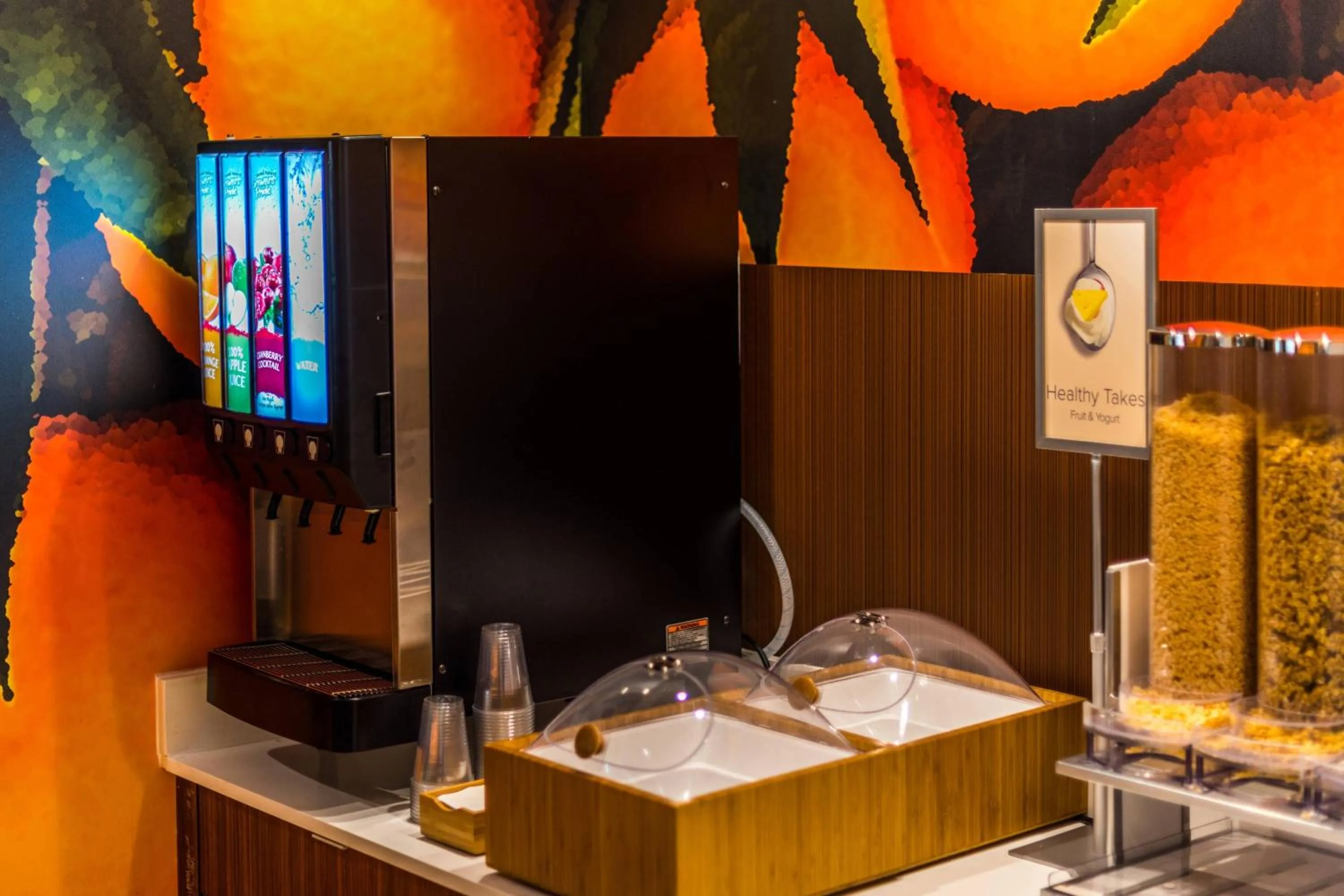 Breakfast in Fairfield Inn & Suites by Marriott Mobile Saraland