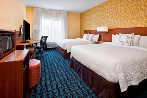 Bedroom, Bed in Fairfield Inn & Suites by Marriott Alexandria,Virginia