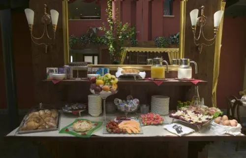 Food in Hotel Motel Del Duca-Pavia